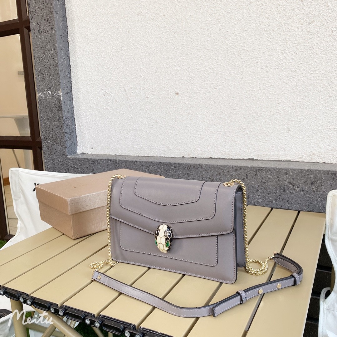ຖົງບ່າ Bvlgari ແບບຈໍາລອງ: Bvlgari Serpenti (2022 ຮ້ອນ)-ຄຸນະພາບທີ່ດີທີ່ສຸດ Fake Louis Vuitton Bag Online Store, Replica designer bag ru