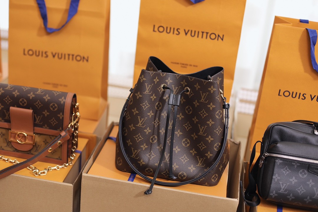 Çenteyên sêwirîner ên erzan ên Chinaînê di nav 100 USD de (2022 nûvekirin) - Firoşgeha Serhêl a Fake Louis Vuitton Bag ru