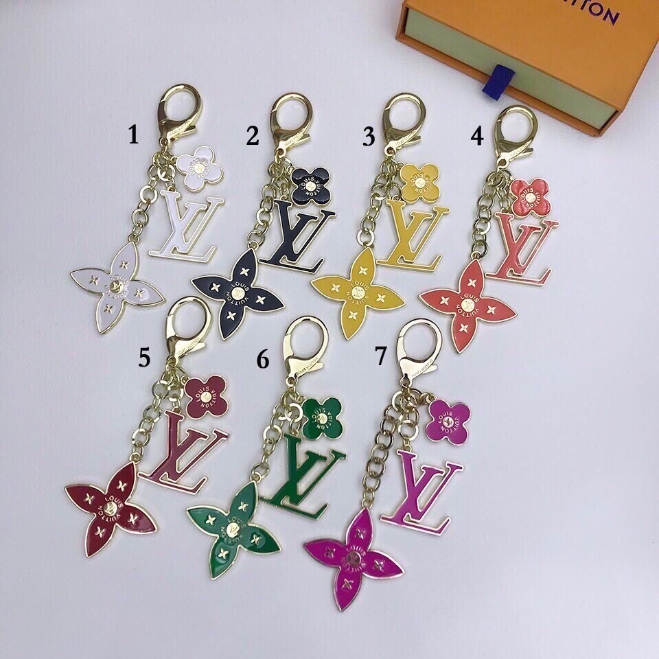 How to get Louis Vuitton bag charms replica in UK? (2022 updated)-Best Quality Fake Louis Vuitton Bag Online Store, Replica designer bag ru