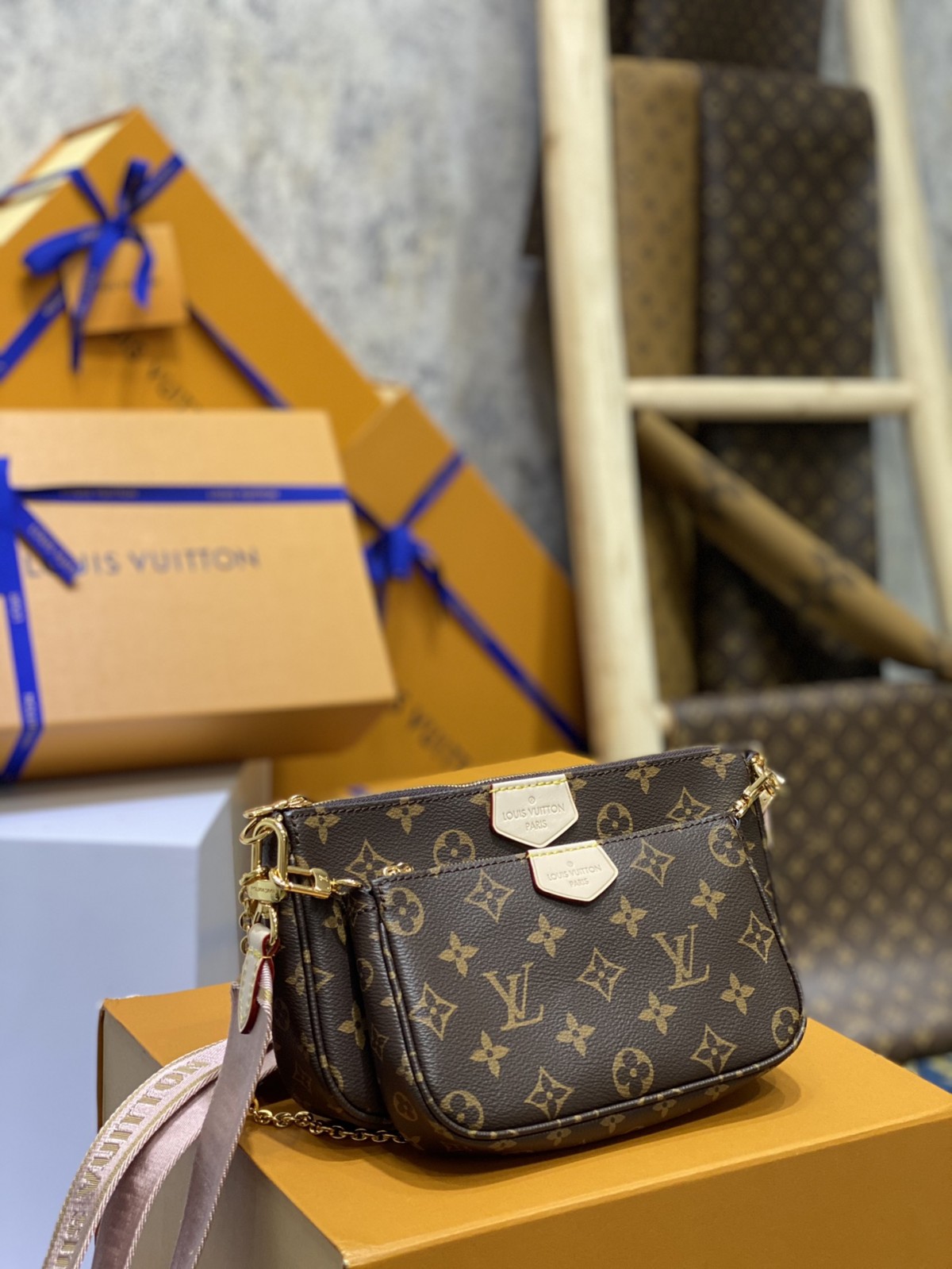 How can I buy Louis Vuitton bag strap replica online？(2022 latest)-Best Quality Fake designer Bag Review, Replica designer bag ru