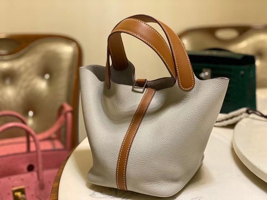 Utrolig! Hermes Picotin replika poser til $199 (2022 Special)-Bedste kvalitet Fake Louis Vuitton Bag Online Store, Replica designer bag ru