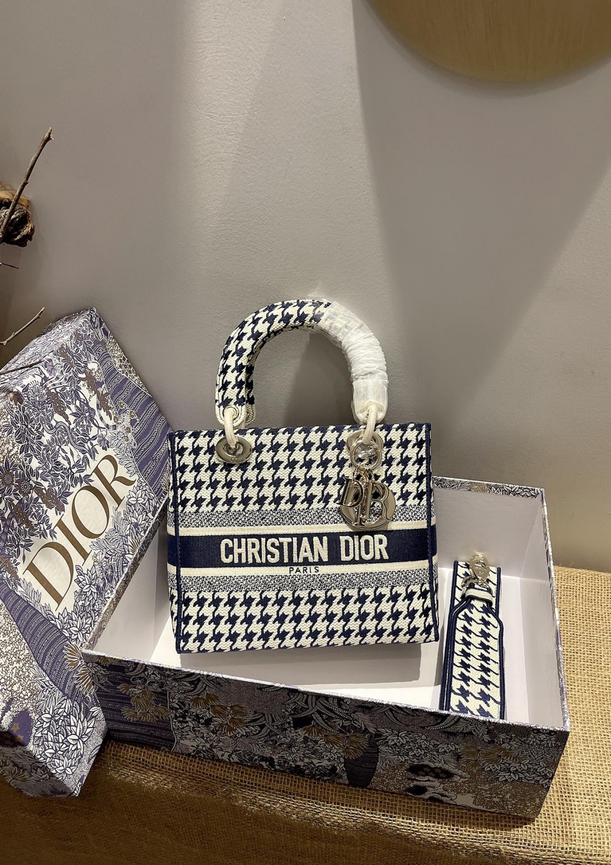 Oblique Lady Dior replica bags are so beautiful! (2022 Special)-Best Quality Fake designer Bag Review, Replica designer bag ru