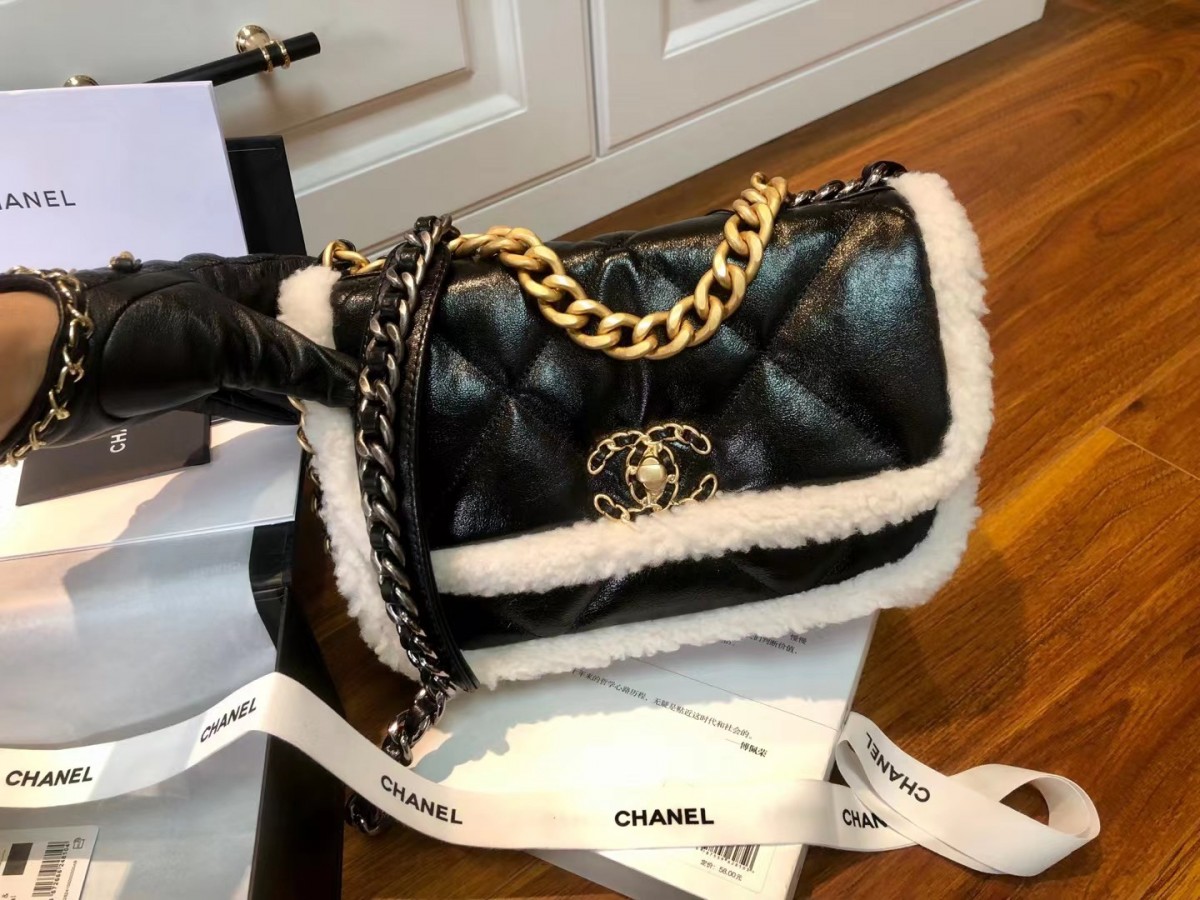 The best Chanel 19 replica bags to buy this winter (2022 Updated)-Best Quality Fake designer Bag Review, Replica designer bag ru