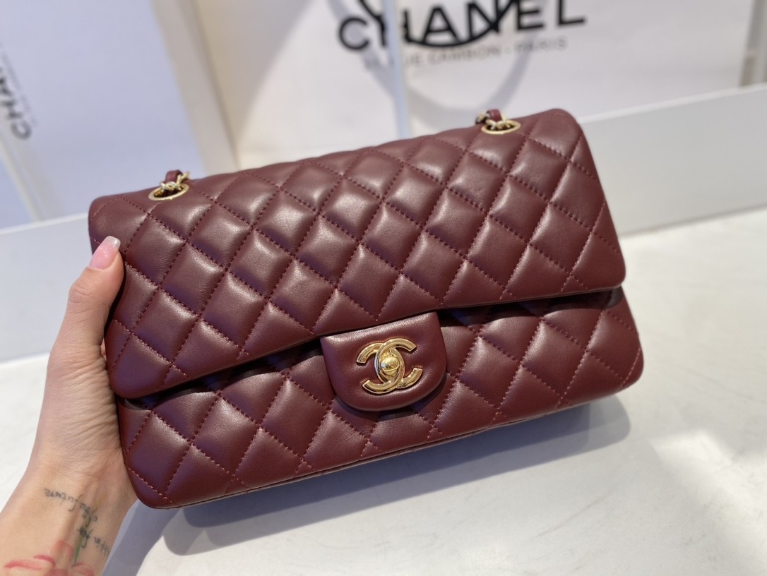 Have you ever seen this color Chanel Classic Flap replica bags? (2022 Edition)-Best Quality Fake designer Bag Review, Replica designer bag ru