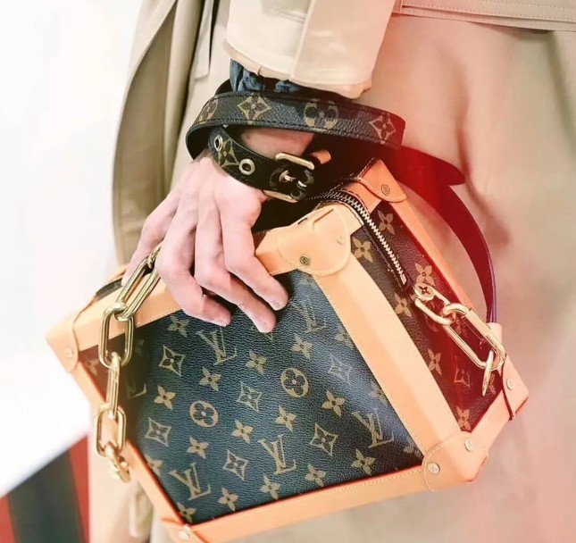 Top 9 pusa fa'atusa ato sili ona aoga le fa'atau (2022 Fa'apitoa)-Toe Lelei Lelei Fake Louis Vuitton Bag Faleoloa i luga ole laiga, Replica designer bag ru