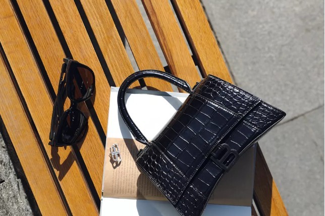 Mekotla e 16 ea bohlokoa ka ho fetesisa eo u ka e rekang (2022 E khethehileng) - Lebenkele la Marang-rang la Lebenkele la Marang-rang la Fake Louis Vuitton, Replica designer bag ru