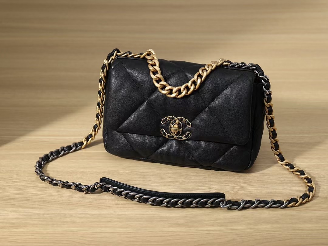 How good is the quality of replica Chanel 19 bags? 57 detailed pictures to tell you (updated in 2022)-Best Quality Fake Louis Vuitton Bag Online Store, Replica designer bag ru