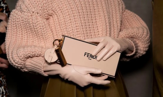 Waħda mill-aqwa basktijiet replika Fendi li tixtri: Pakkett (Aġġornat 2022) - L-Aħjar Kwalità Foloz Louis Vuitton Bag Online Store, Replika tal-borża tad-disinjatur ru