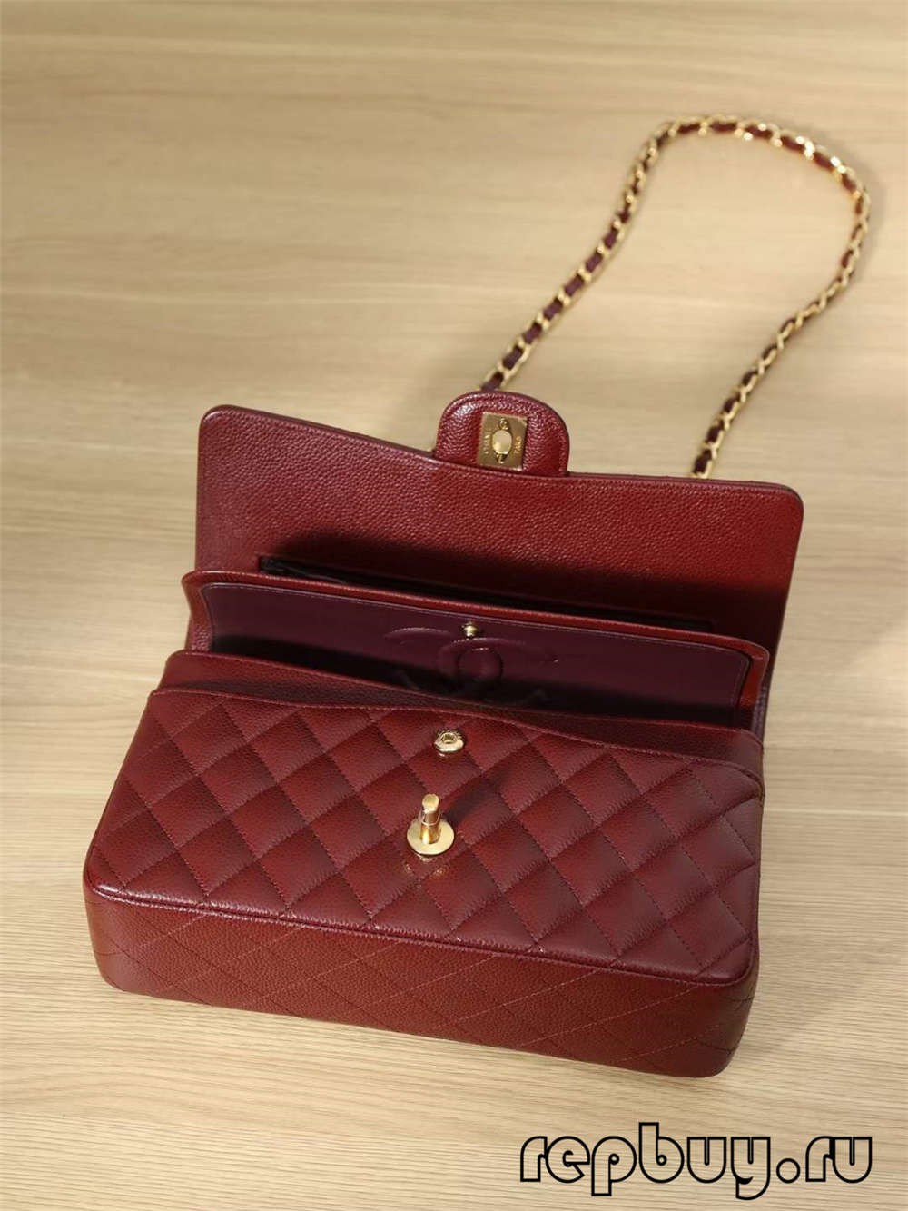 CHANEL Classic Flap top replica bags red 25cm inside pocket details (2022 Edition)-Best Quality Fake designer Bag Review, Replica designer bag ru