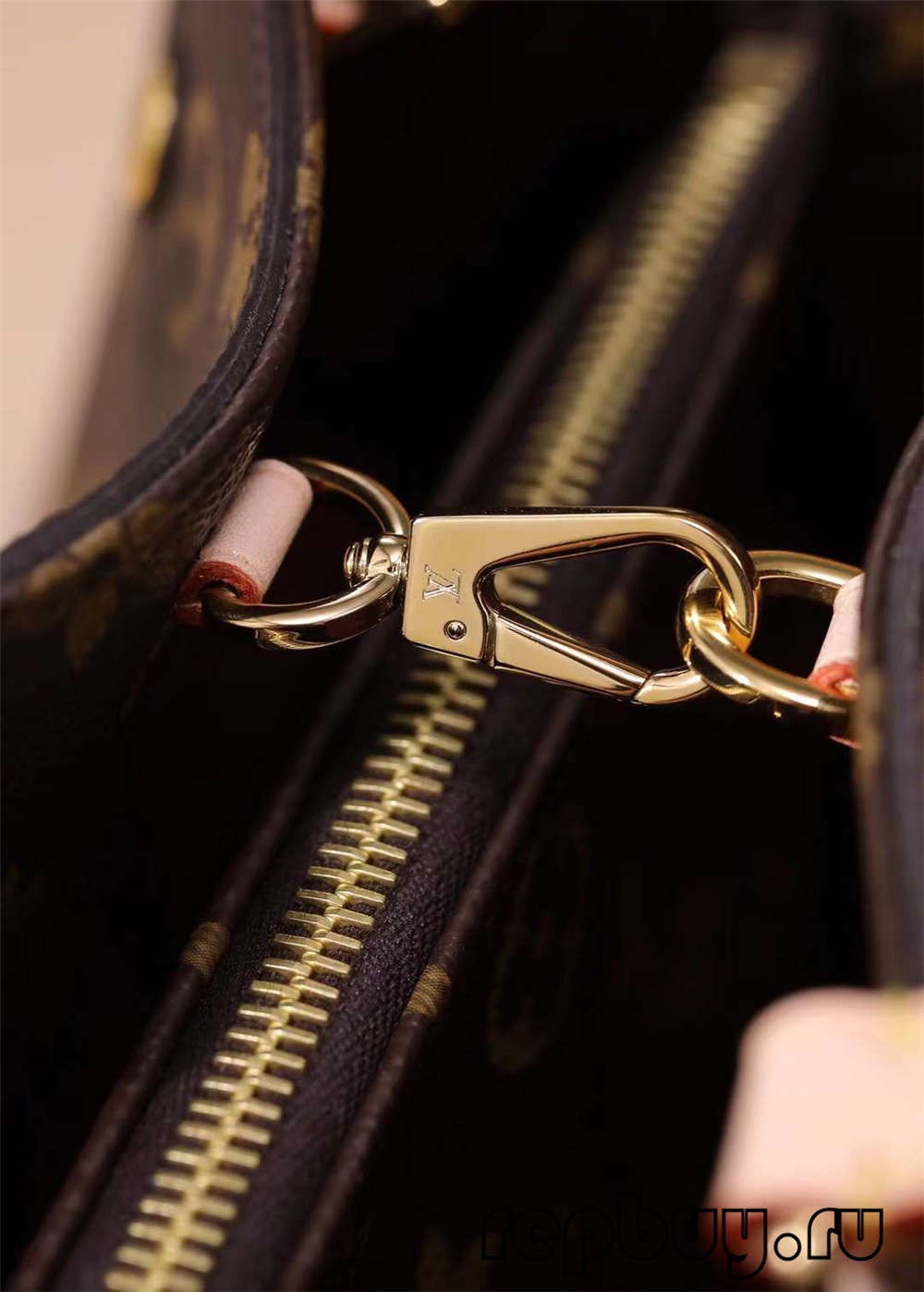 Louis Vuitton M41055 29cm Montaigne BB top replica bags Craftsmanship details (2022 Latest)-Best Quality Fake designer Bag Review, Replica designer bag ru