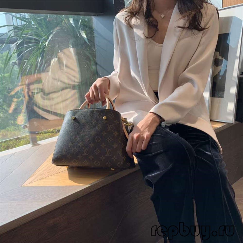 Louis Vuitton M41055 Montaigne BB Top Replica Handbags Use Effect (2022 Latest)-Best Quality Fake designer Bag Review, Replica designer bag ru