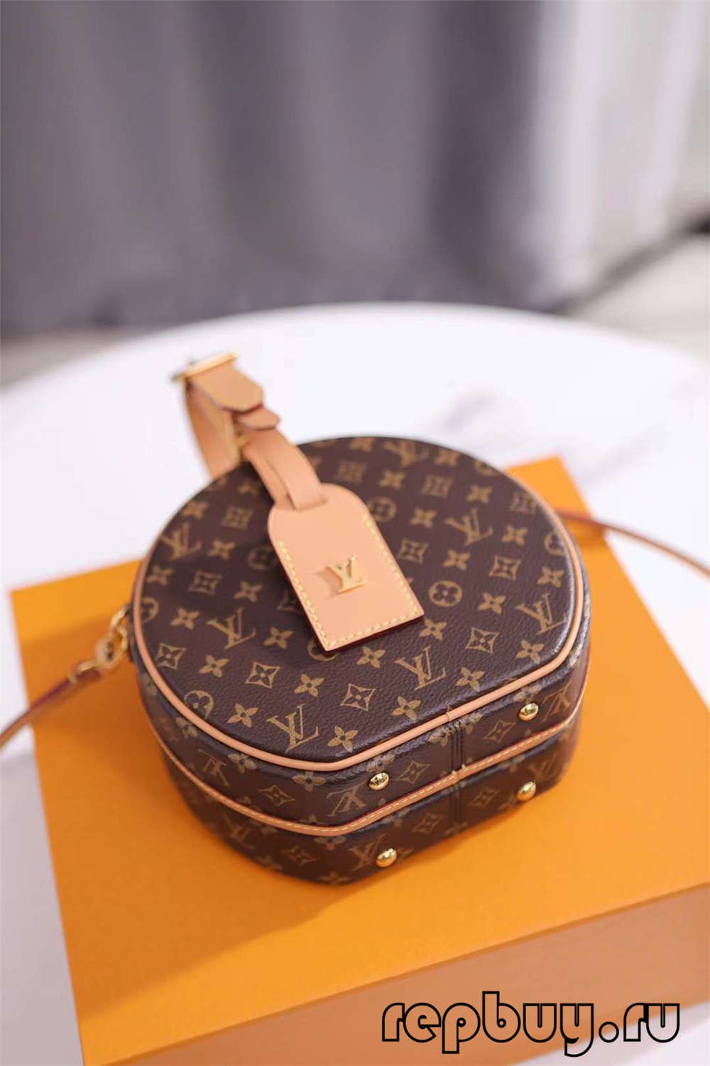 Louis Vuitton M43514 PETITE BOITE CHAPEAU 17.5 cm-ko goiko erreplikako poltsak Hardwarea eta artisautza xehetasunak (2022ko edizioa)-Best Quality Fake Louis Vuitton Bag Online Store, Replica designer bag ru