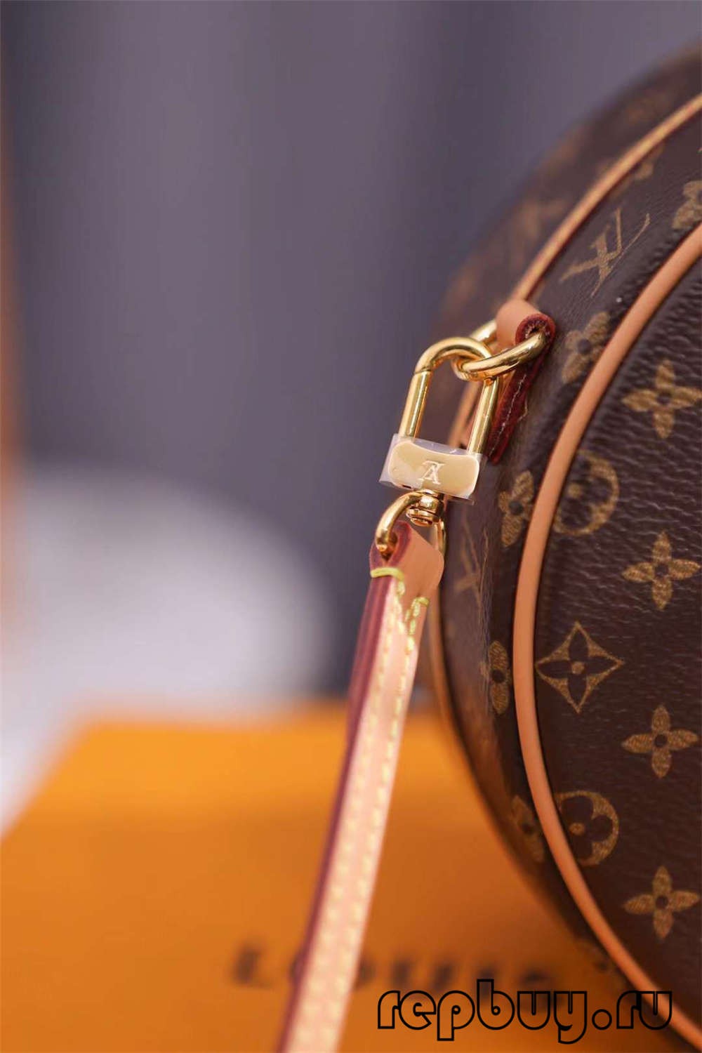 Louis Vuitton M43514 PETITE BOITE CHAPEAU 17.5cm top replica bags (2022 Special)-Best Quality Fake designer Bag Review, Replica designer bag ru