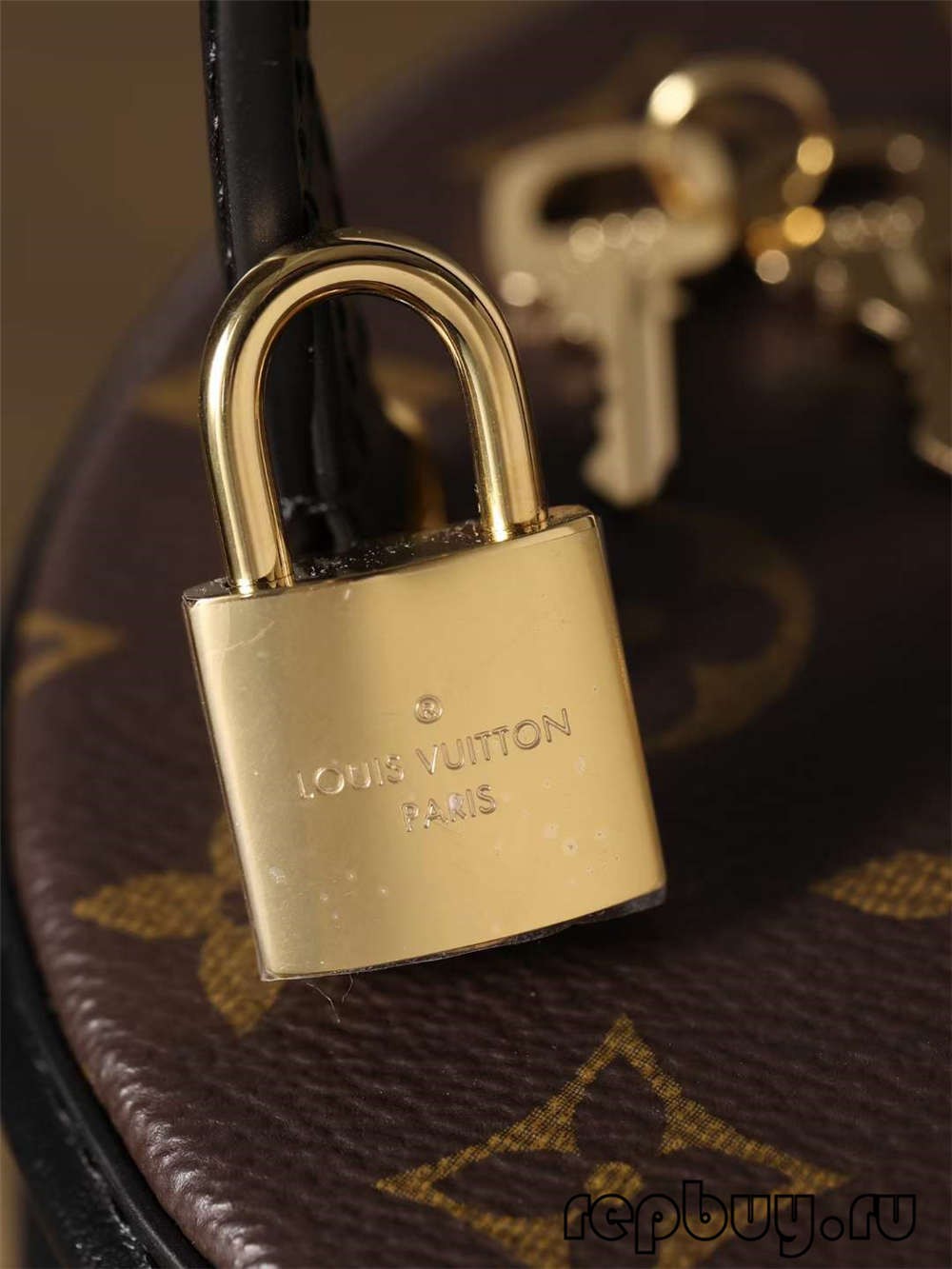Louis Vuitton M43986 CANNES top replica handbags Hardware and interior pocket details (2022 Updated)-Ti o dara ju Didara iro Louis Vuitton apo Online itaja, Ajọra onise apo ru
