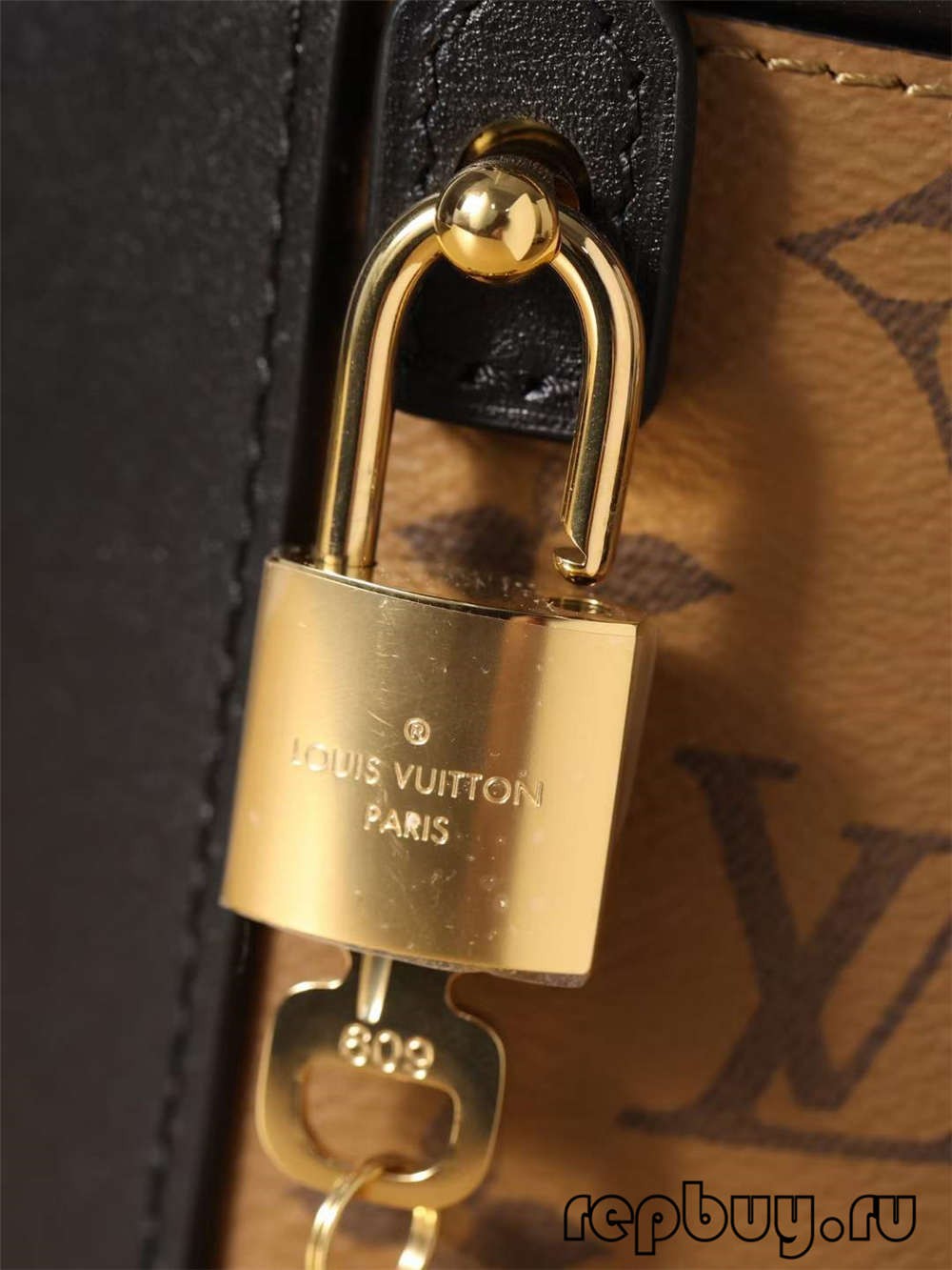 Louis Vuitton M43986 CANNES top replica handbags Hardware and interior pocket details (2022 Updated)-Ti o dara ju Didara iro Louis Vuitton apo Online itaja, Ajọra onise apo ru
