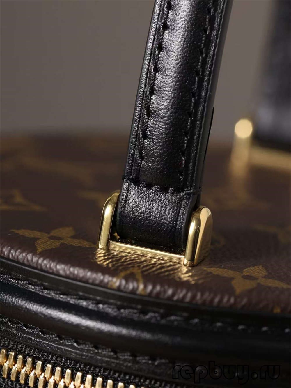 Louis Vuitton M43986 CANNES top replica handbags Hardware details (2022 Edition)-Best Quality Fake designer Bag Review, Replica designer bag ru