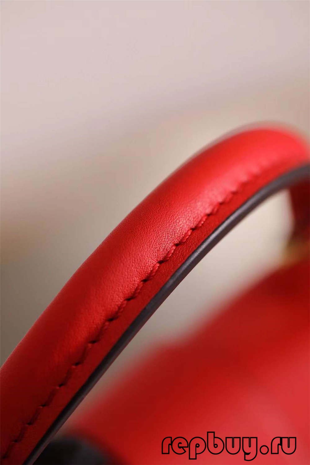Louis Vuitton M44322 20cm Lock BB Red Top Replica Bags (2022 Latest)-Best Quality Fake designer Bag Review, Replica designer bag ru
