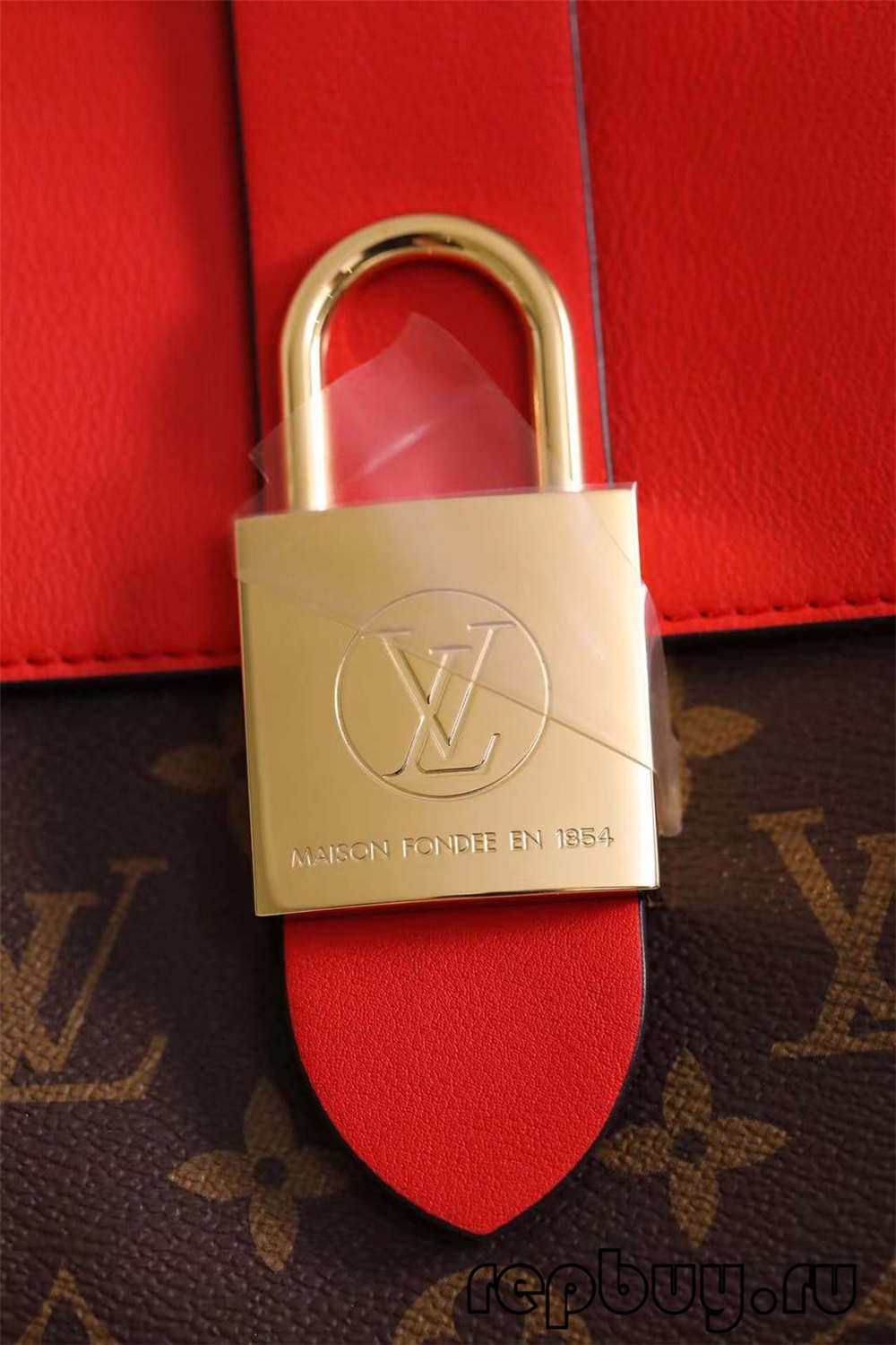 Louis Vuitton M44322 20cm Lock BB Red Top Replica Bags (2022 Latest)-最高品質の偽のルイヴィトンバッグオンラインストア、レプリカデザイナーバッグru