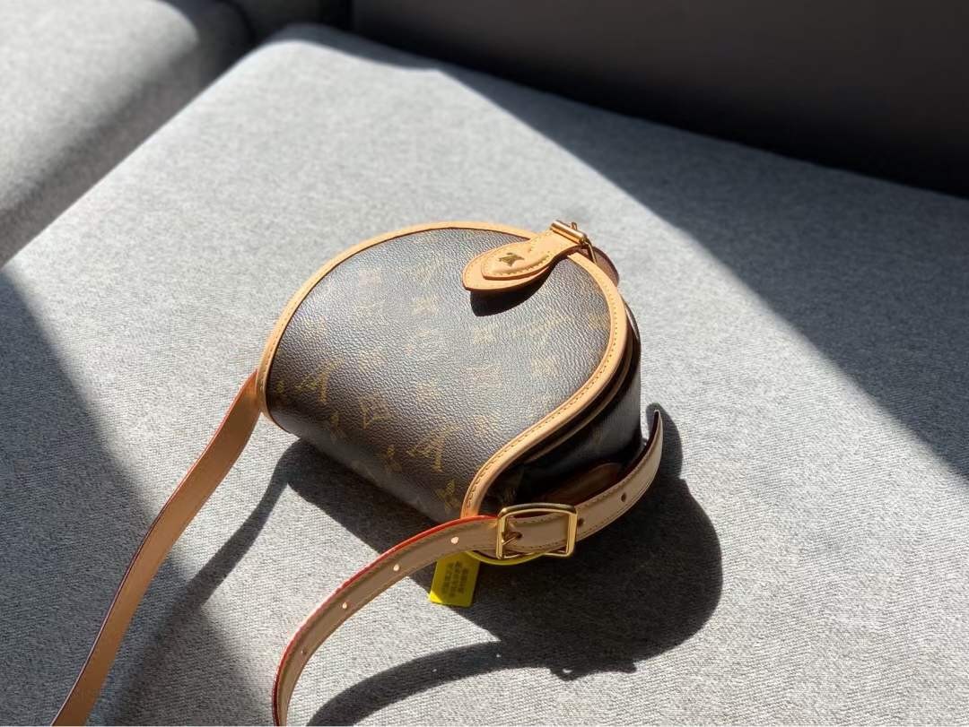 Louis Vuitton M44860 Tambourin Top Replica Handbags Customer photos (2022 Latest)-Best Quality Fake designer Bag Review, Replica designer bag ru
