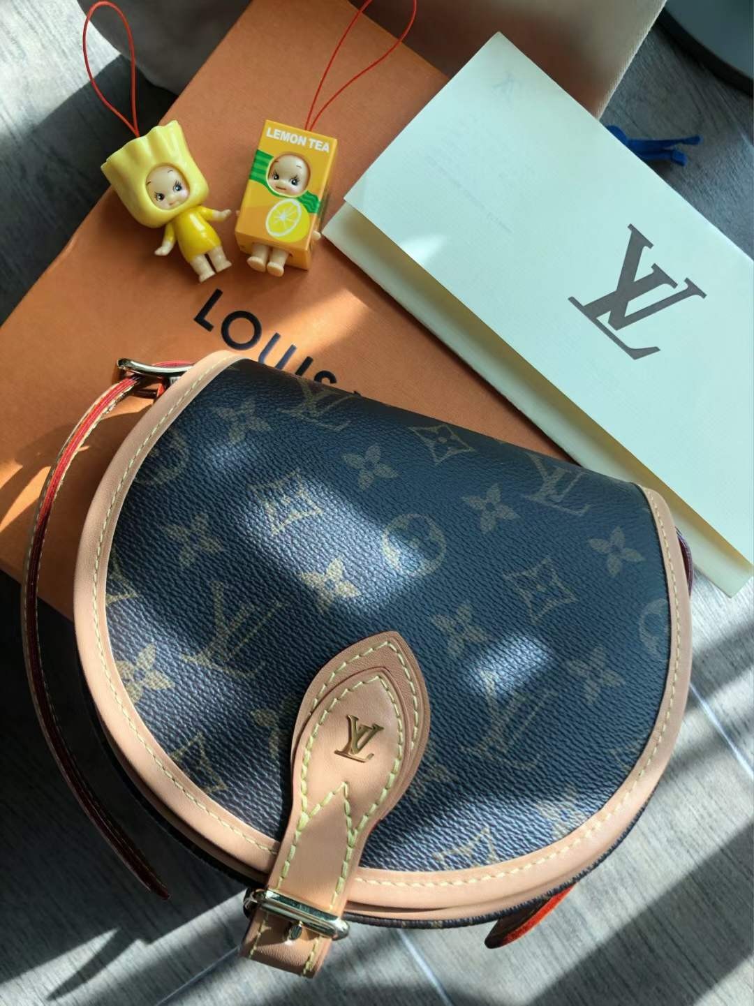 Louis Vuitton M44860 Tambourin Top Replica Handbags Customer’s photo (2022 Special)-Best Quality Fake designer Bag Review, Replica designer bag ru