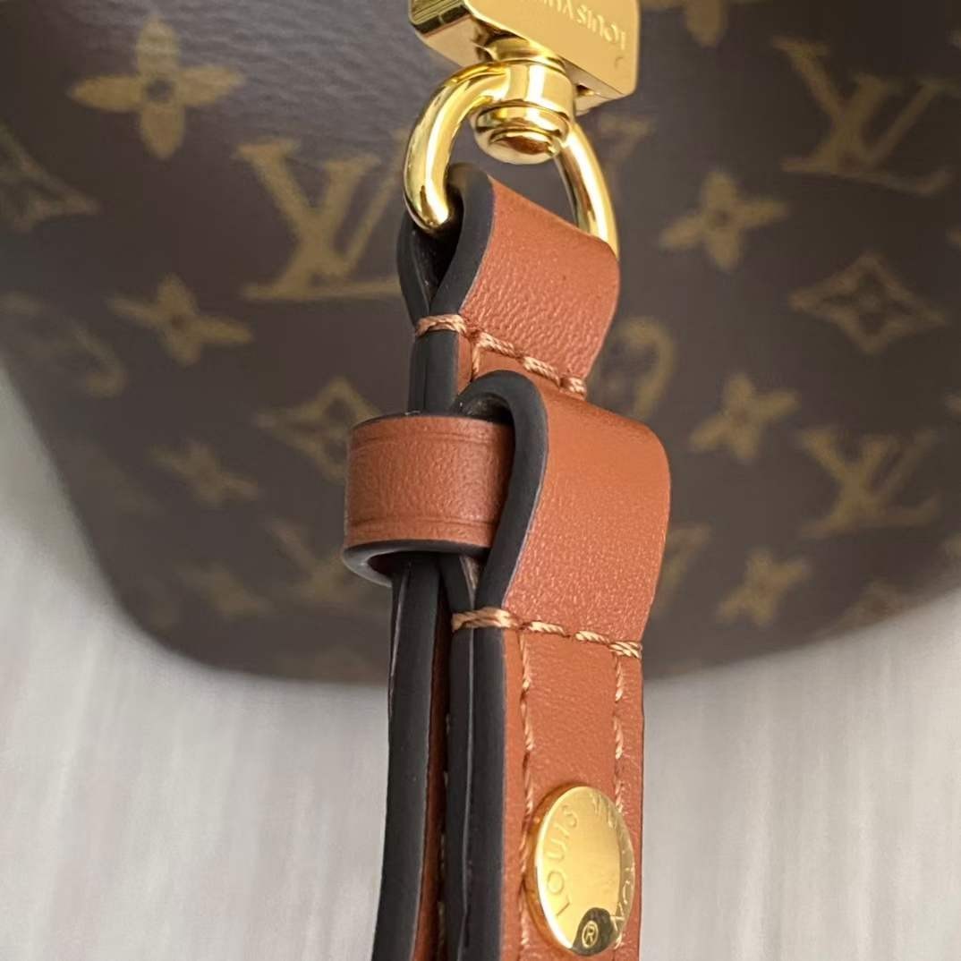 Louis Vuitton M44887 NÉONOÉ en iyi kopya çanta Donanım ayrıntıları (2022 Özel)-En İyi Kalite Sahte Louis Vuitton Çanta Online Mağazası, Çoğaltma tasarımcı çanta ru