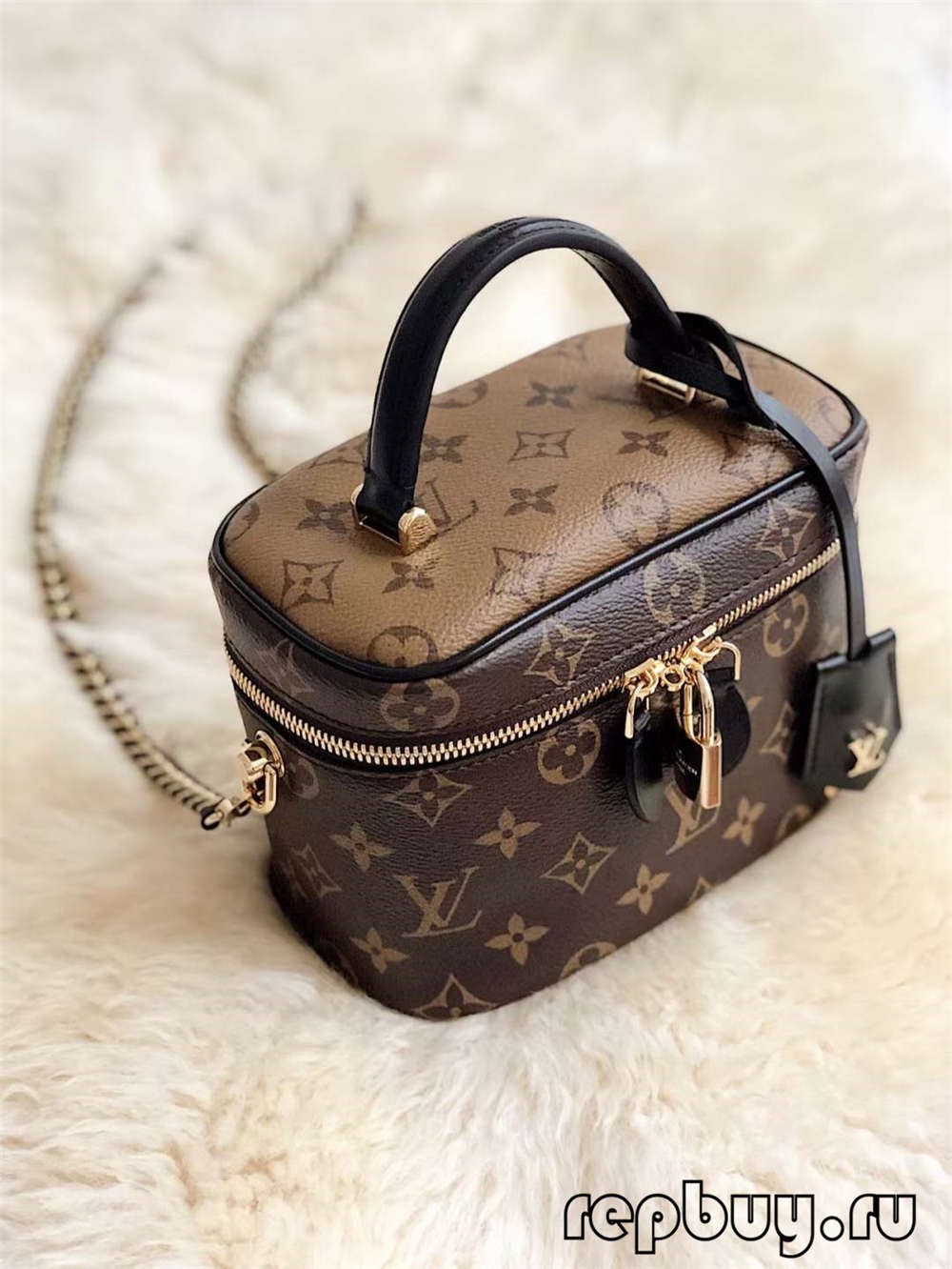 Louis Vuitton M45165 Vanity Small Top Replica Handbag Daily Use Effect (2022 Edition)-Best Quality Fake designer Bag Review, Replica designer bag ru