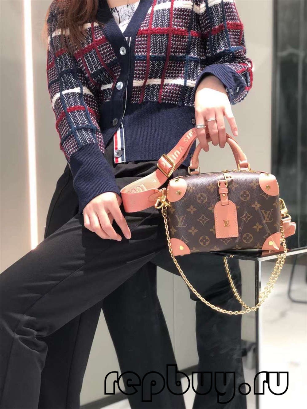 Louis Vuitton M45531 PETITE MALLE SOUPLE Pink 20cm Top Replica Bags Daily use effect (2022 Edition)-Best Quality Fake designer Bag Review, Replica designer bag ru