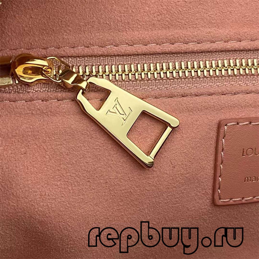 Louis Vuitton M45531 PETITE MALLE SOUPLE Pink 20cm Top replica bags Details (2022 Updated)-Best Quality Fake designer Bag Review, Replica designer bag ru