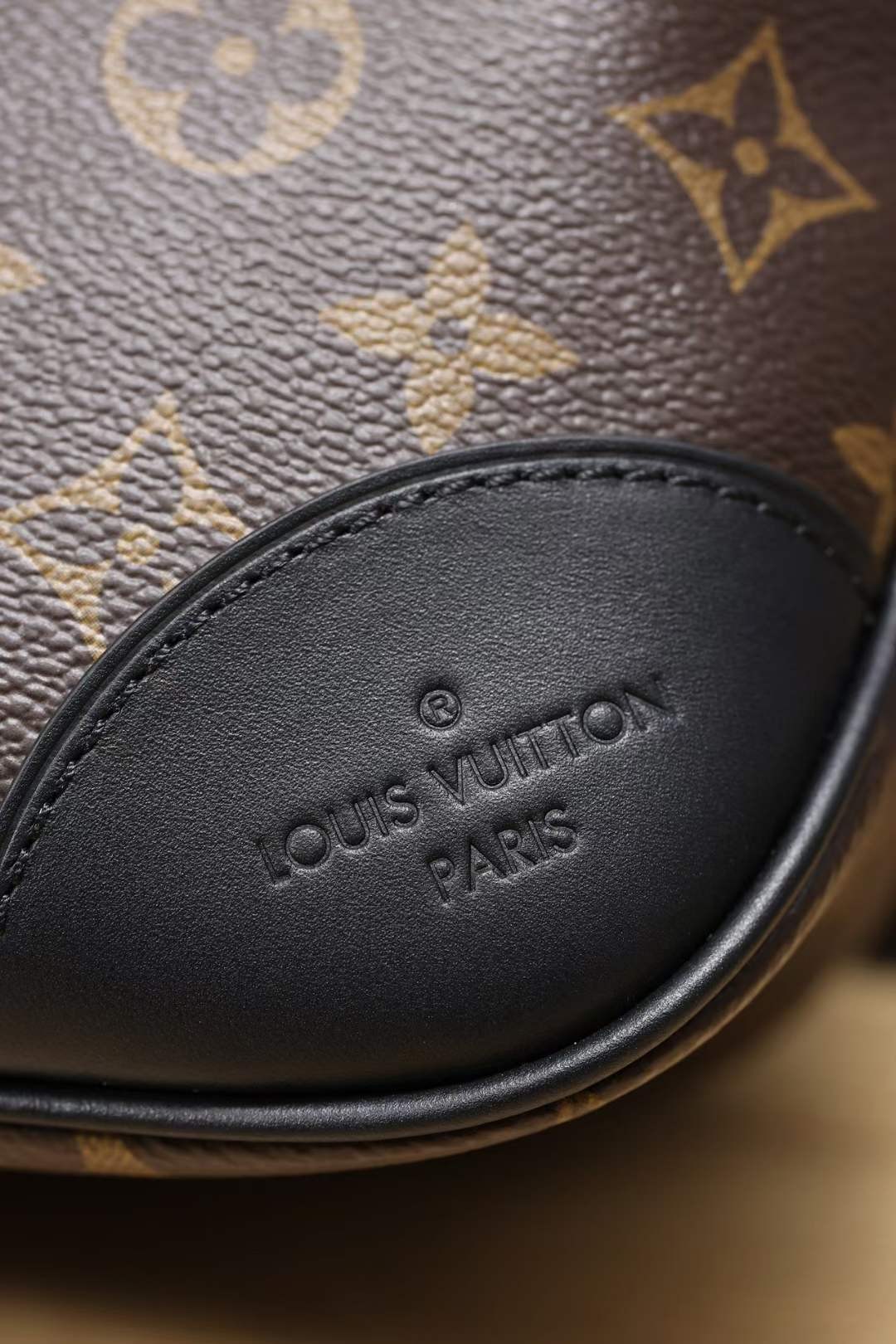 Louis Vuitton M45831 BOULOGNE top replica handtassen Leer en hardware details (2022 editie)-Beste kwaliteit nep Louis Vuitton tas online winkel, replica designer tas ru