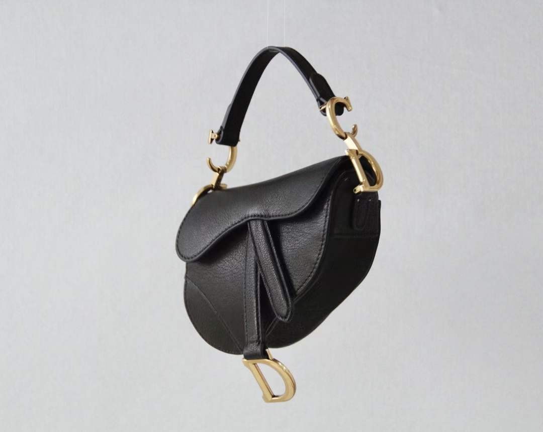 Dior Saddle Black Labākās kvalitātes replikas soma (atjaunināta 2022. gadā)-Labākās kvalitātes viltotās Louis Vuitton somas tiešsaistes veikals, dizaineru somas kopija ru