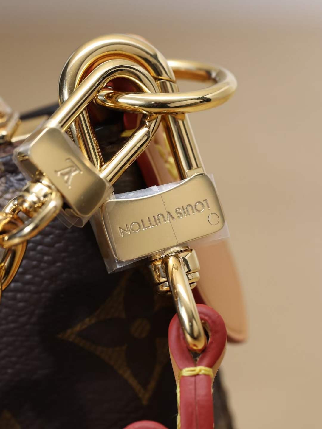 Izikhwama ze-Louis Vuitton M45832 Boulogne eziphezulu zekhwalithi ephezulu (ezivuselelwe ngo-2022)-Best Quality Fake Louis Vuitton Bag Online Store, Replica designer bag ru