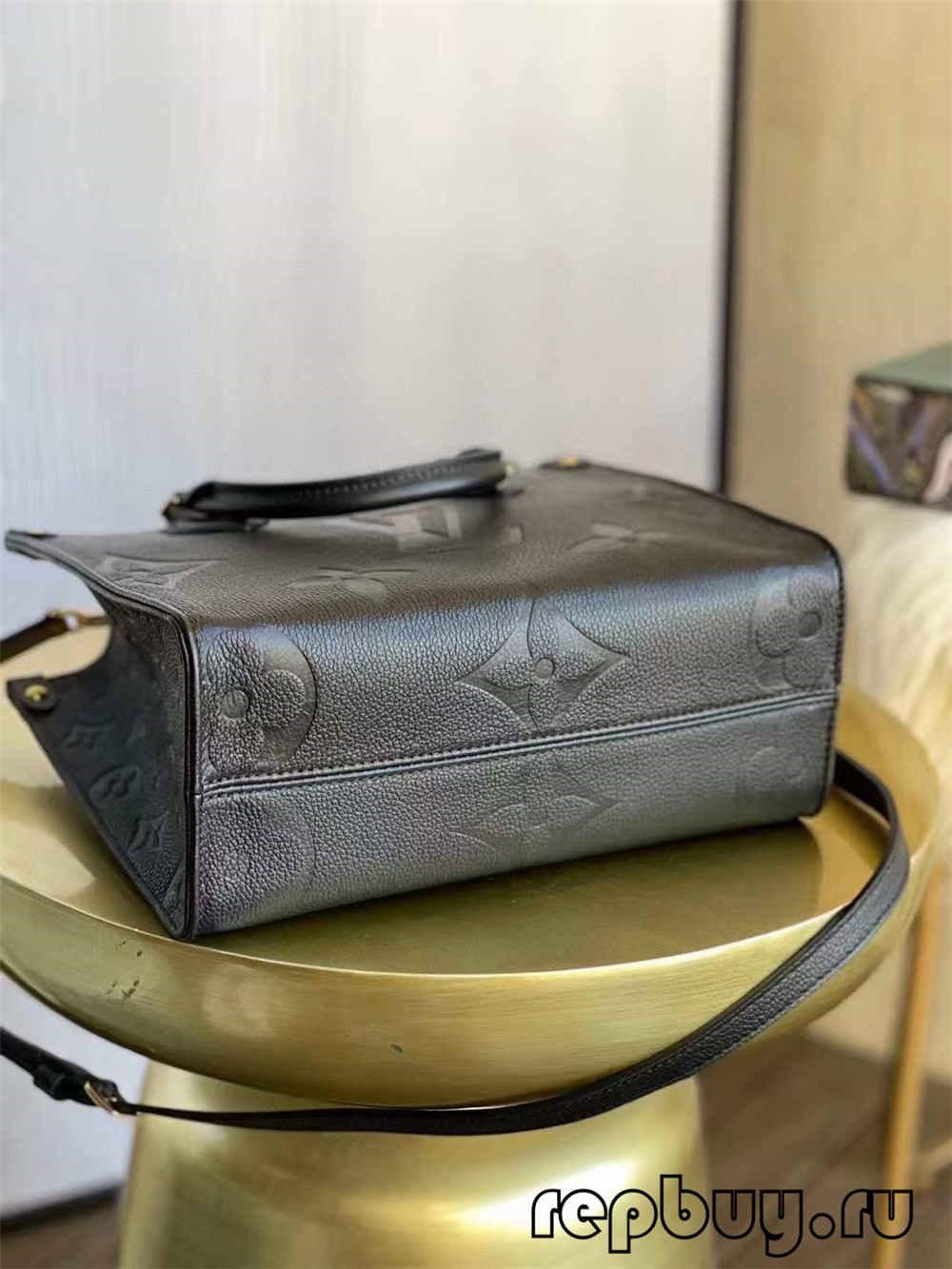 Louis Vuitton ONTHEGO M45653 उत्तम गुणस्तरको प्रतिकृति झोला (२०२२ अद्यावधिक गरिएको)-Best Quality Fake Louis Vuitton Bag Online Store, Replica designer bag ru