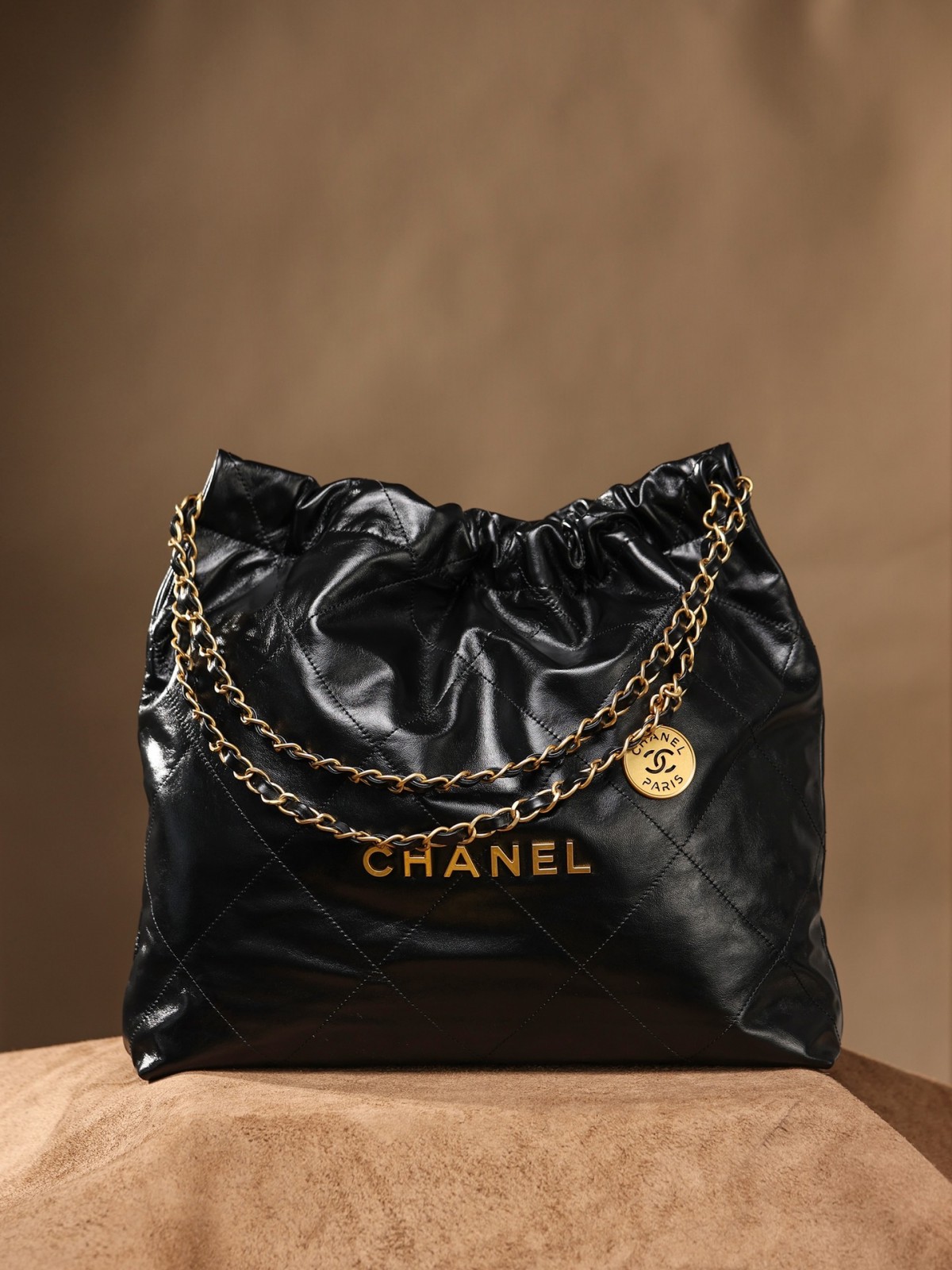 How good quality is a Chanel 22 fake bag？（2023 updated）-Інтэрнэт-крама падробленай сумкі Louis Vuitton лепшай якасці, рэплікі дызайнерскай сумкі ru