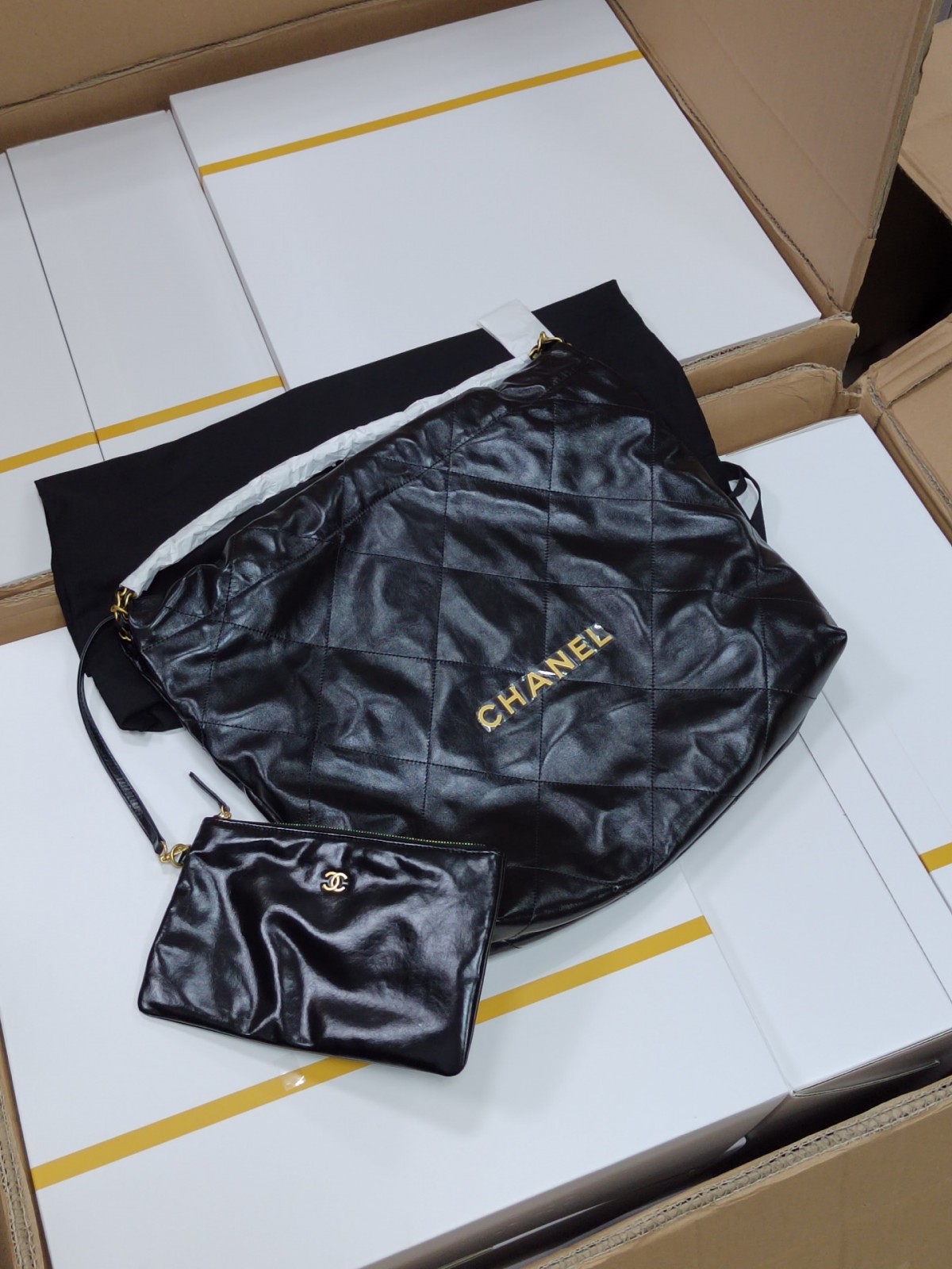 How good quality is a Chanel 22 fake bag？（2023 updated）-最好的質量假路易威登包網上商店，複製設計師包 ru