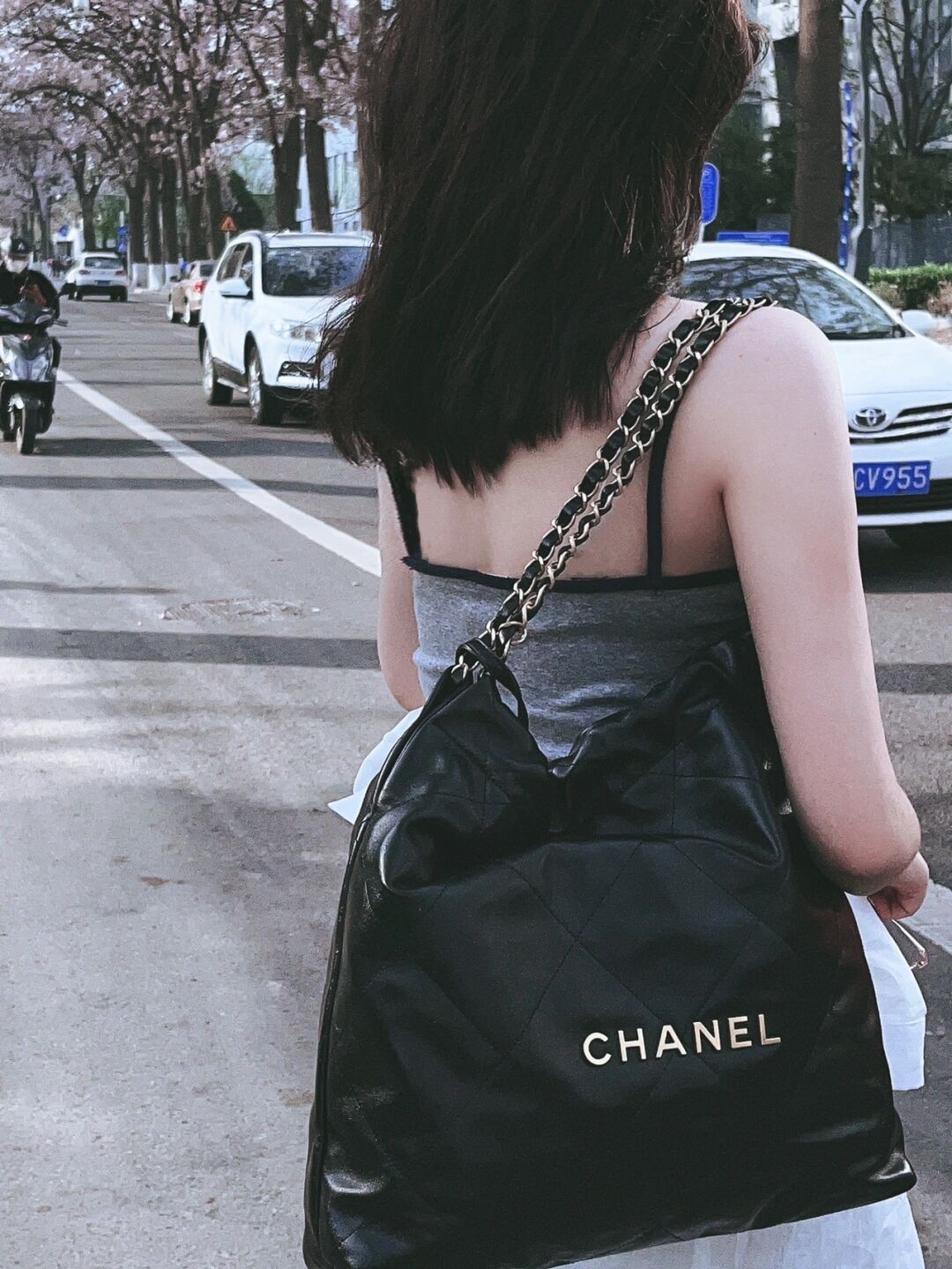 How good quality is a Chanel 22 fake bag？（2023 updated）-Інтэрнэт-крама падробленай сумкі Louis Vuitton лепшай якасці, рэплікі дызайнерскай сумкі ru