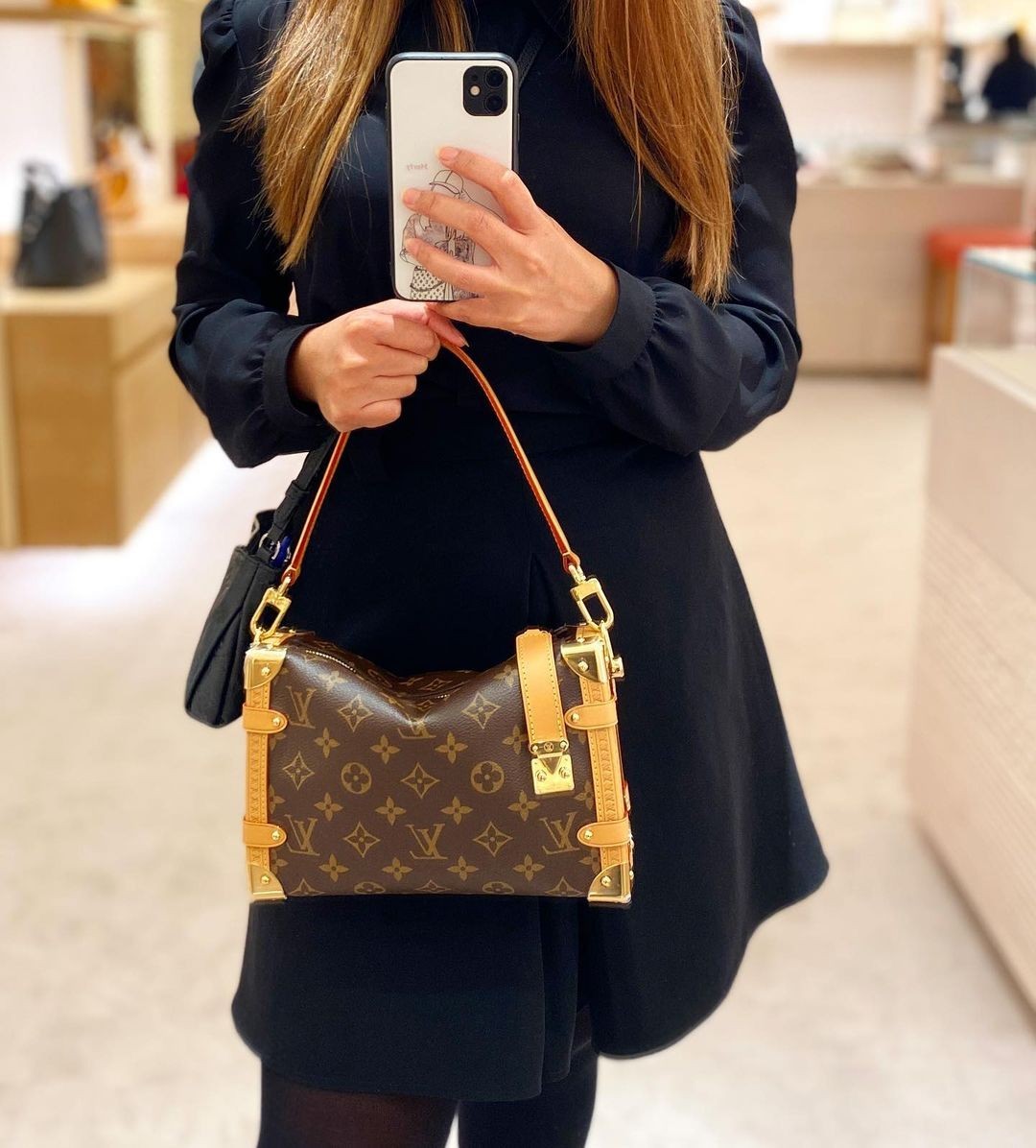 Why Louis Vuitton side trunk bag so popular（2023 Spring updated）-Bästa kvalitet Fake Louis Vuitton Bag Online Store, Replica designer bag ru