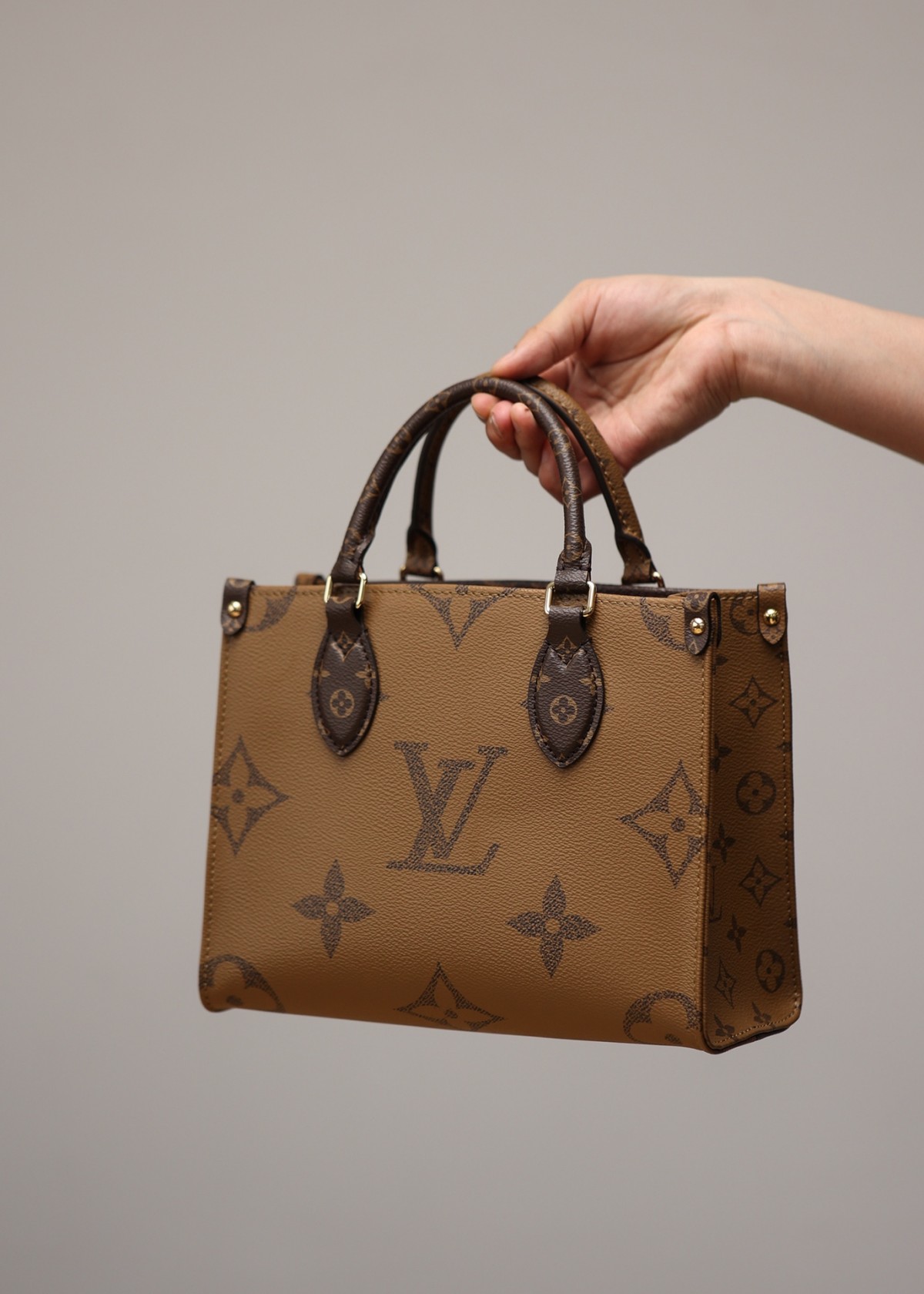 How good quality is a Shebag M46373 ONTHEGO small size?(2023 style with wide shoulder straps)-Bescht Qualitéit Fake Louis Vuitton Bag Online Store, Replica Designer Bag ru