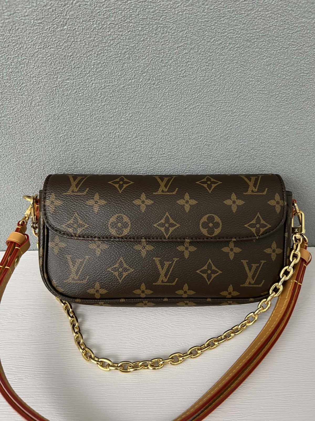 How good quality is a M81911 LOUIS VUITTON WALLET ON CHAIN IVY（2023 new edition）-Labākās kvalitātes viltotās Louis Vuitton somas tiešsaistes veikals, dizaineru somas kopija ru