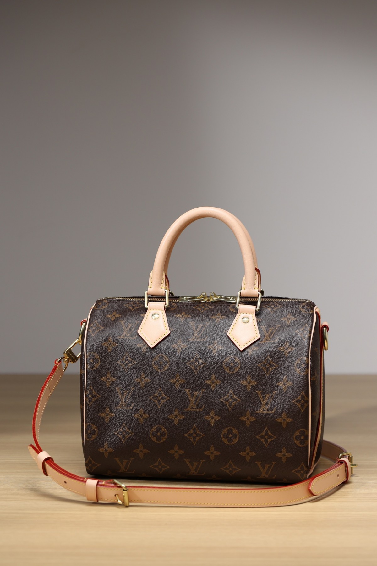 How good quality is a M41113 Speedy 25 bag? (2023 Updated)-Umgangatho ogqwesileyo woMgangatho weFake weLouis Vuitton kwiVenkile ye-Intanethi, ibhegi yomyili weReplica ru