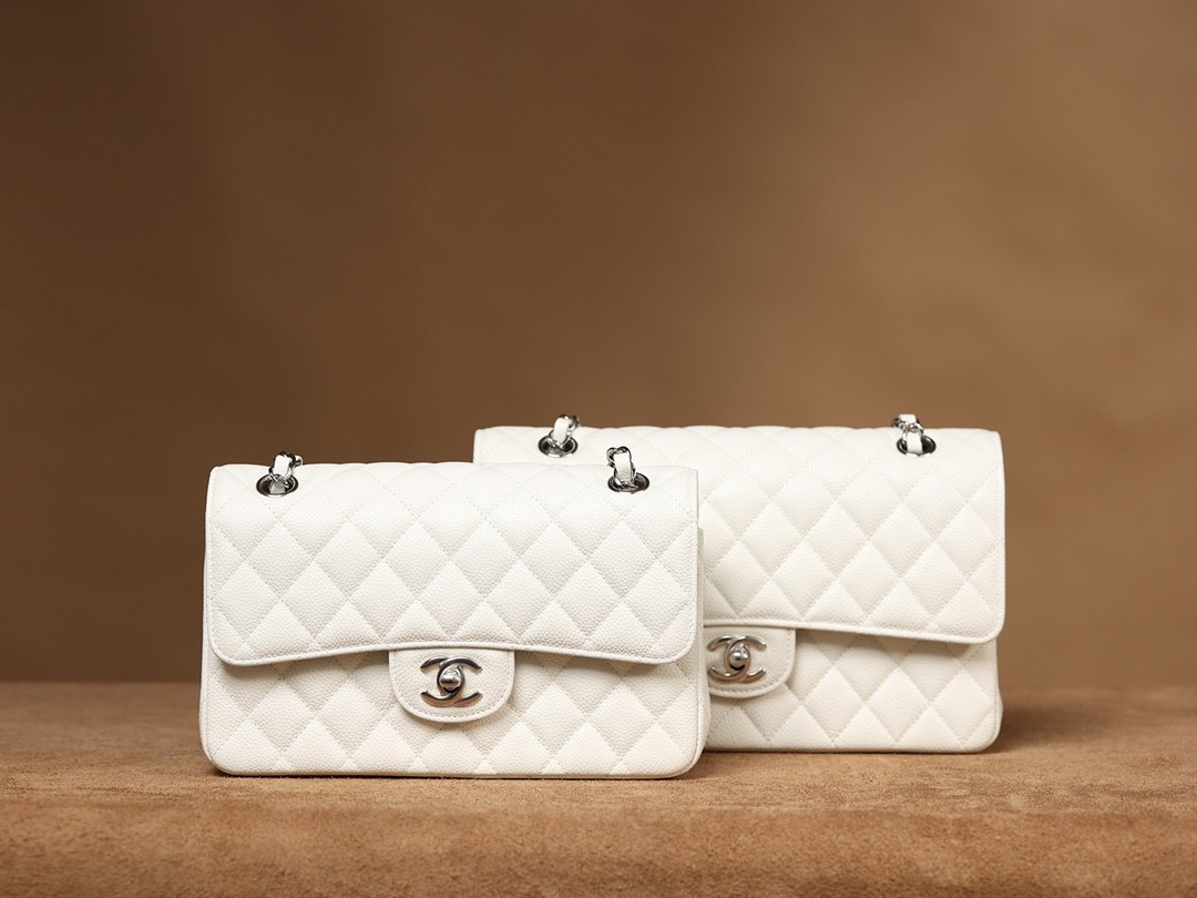 How Good quality is a Shebag White Chanel Classic Flap bag？（2023 updated）-Best Quality Fake designer Bag Review, Replica designer bag ru
