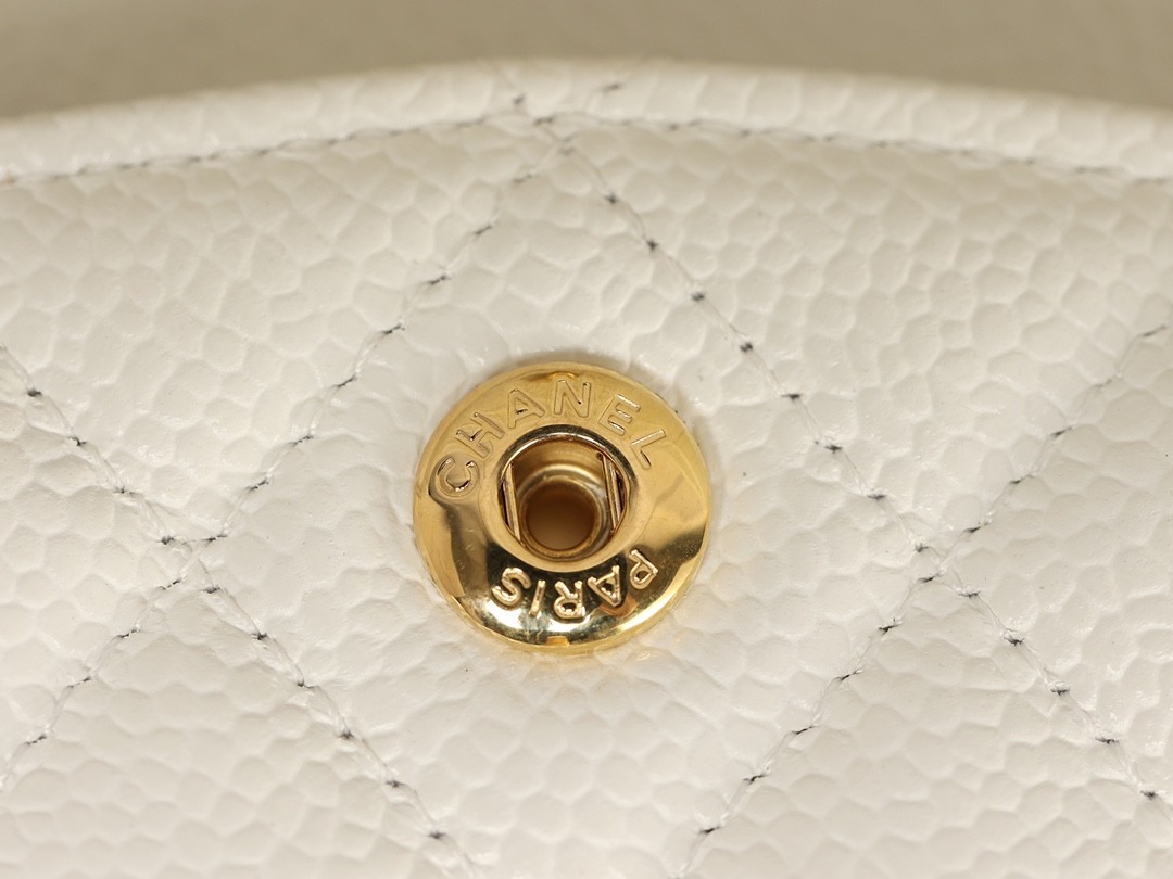 How Good quality is a Shebag White Chanel Classic Flap bag？（2023 updated）-Botiga en línia de bosses falses de Louis Vuitton de millor qualitat, rèplica de bosses de disseny ru