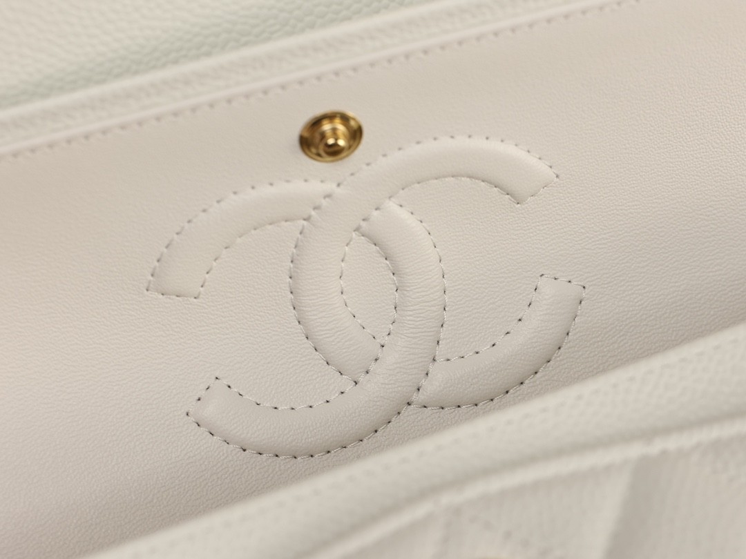 How Good quality is a Shebag White Chanel Classic Flap bag？（2023 updated）-בעסטער קוואַליטעט שווינדל לוי ווויטטאָן באַג אָנליין קראָם, רעפּליקע דיזיינער זעקל רו