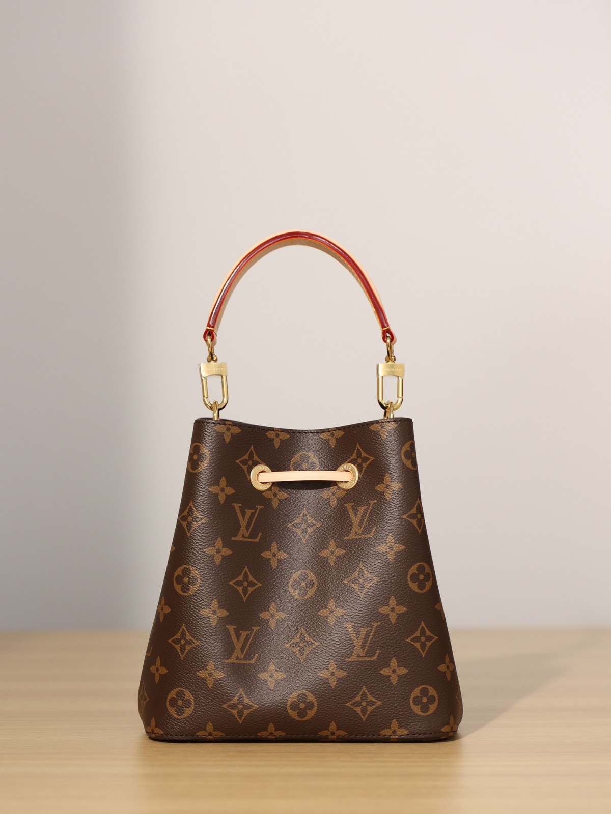 How great quality is a Shebag NÉONOÉ BB bag？（2023 updated）-Интернет-магазин поддельной сумки Louis Vuitton лучшего качества, копия дизайнерской сумки ru