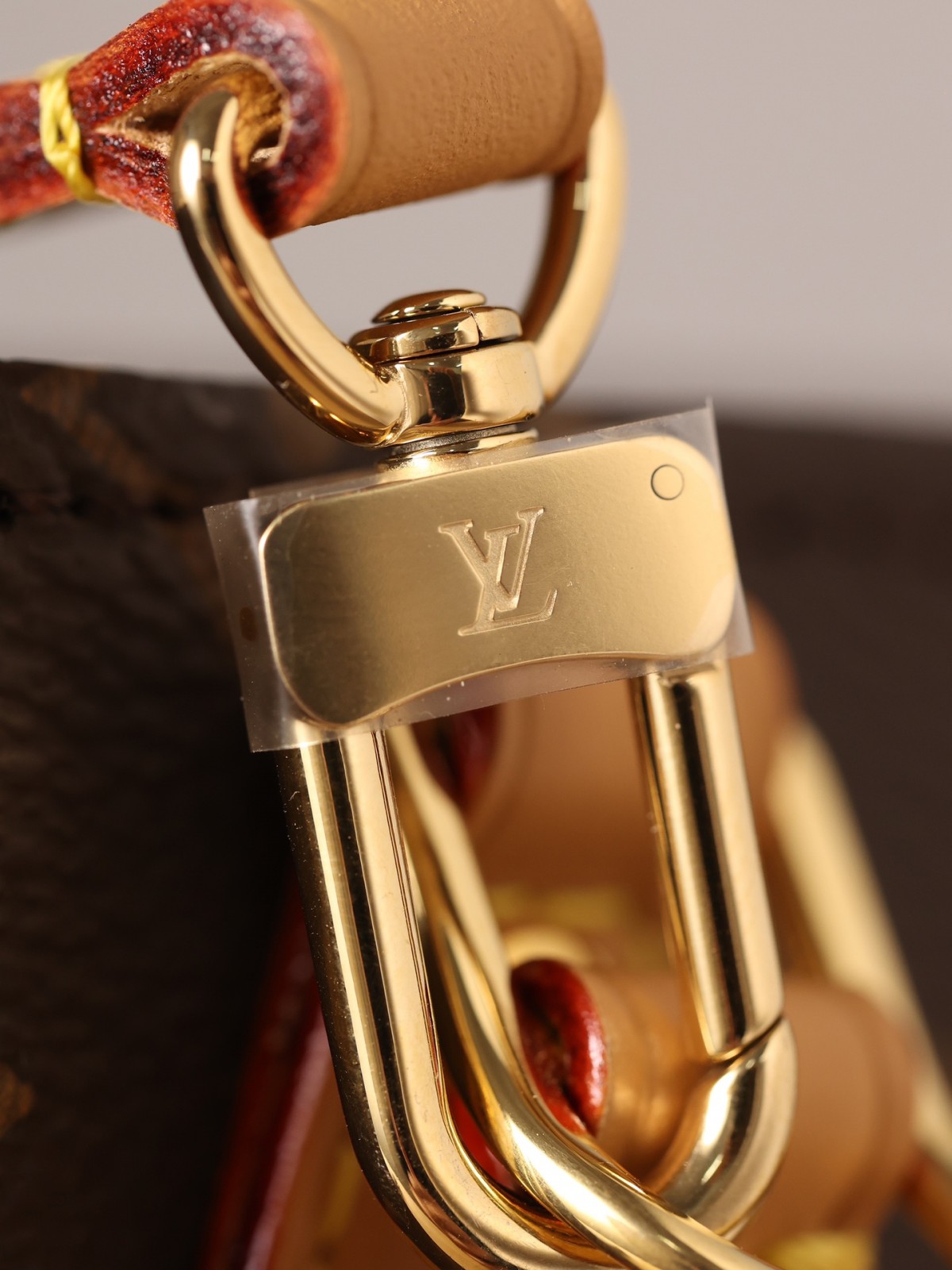 How good quality is a Shebag Louis Vuitton PETIT SAC PLAT bag（2023 udpated）-Best Quality Fake Louis Vuitton сумка онлайн дүкөнү, Replica дизайнер сумка ru