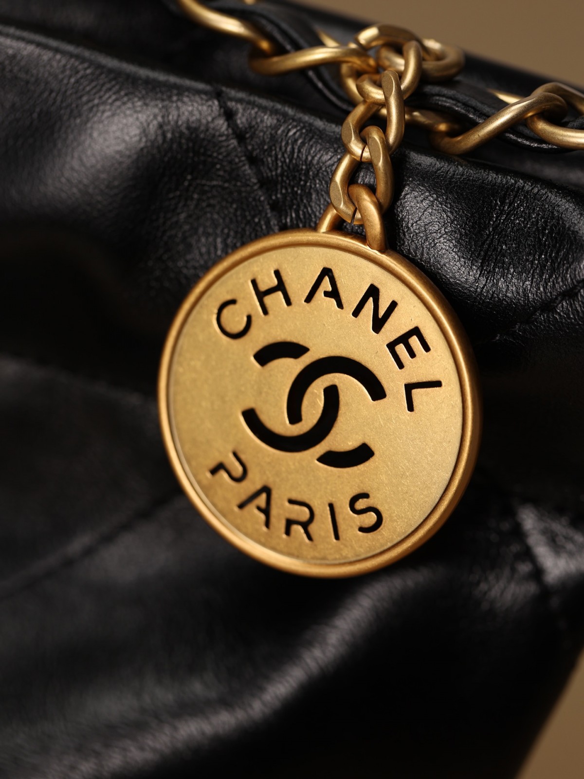 What is highest quality Chanel 22 bag looks like？（2023 Week 37）-Tayada ugu Fiican ee Louis Vuitton Boorsada Online Store, Bac naqshadeeye nuqul ah