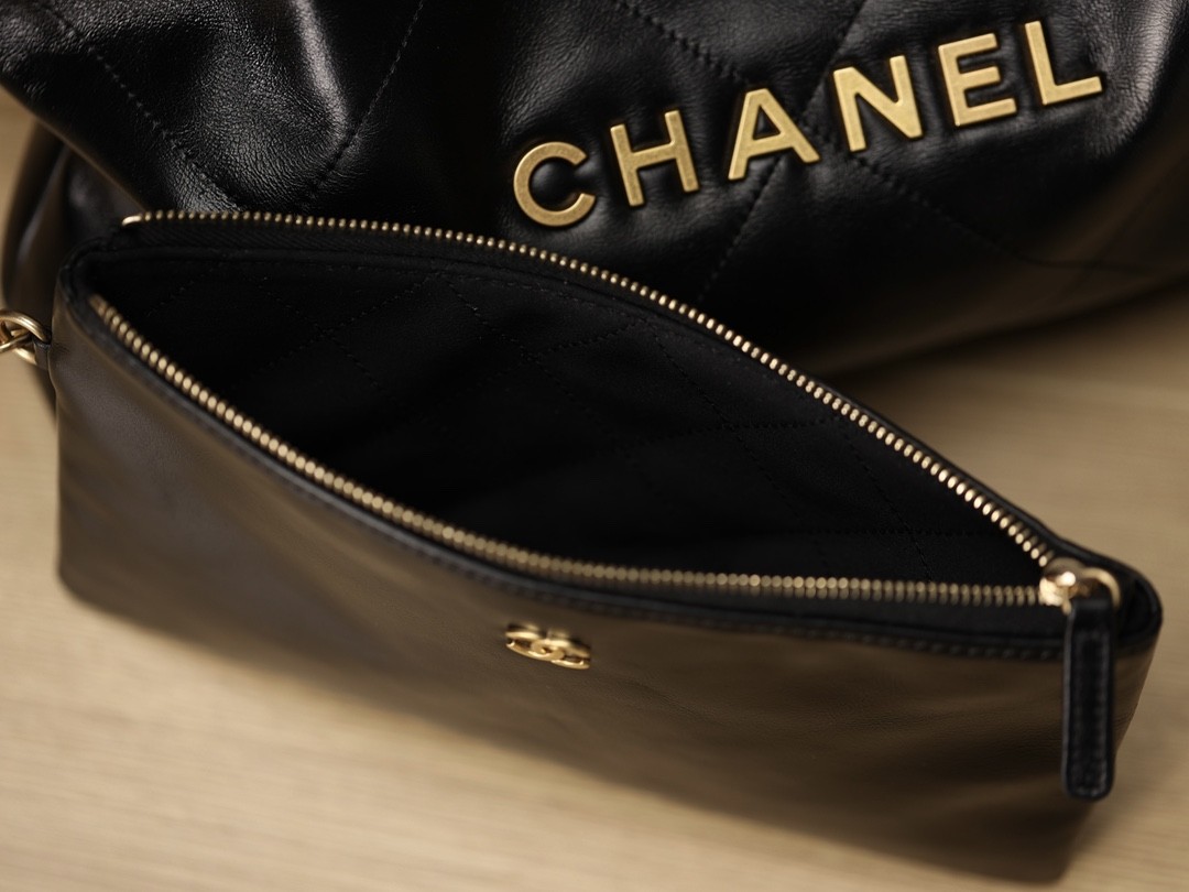 What is highest quality Chanel 22 bag looks like？（2023 Week 37）-בעסטער קוואַליטעט שווינדל לוי ווויטטאָן באַג אָנליין קראָם, רעפּליקע דיזיינער זעקל רו