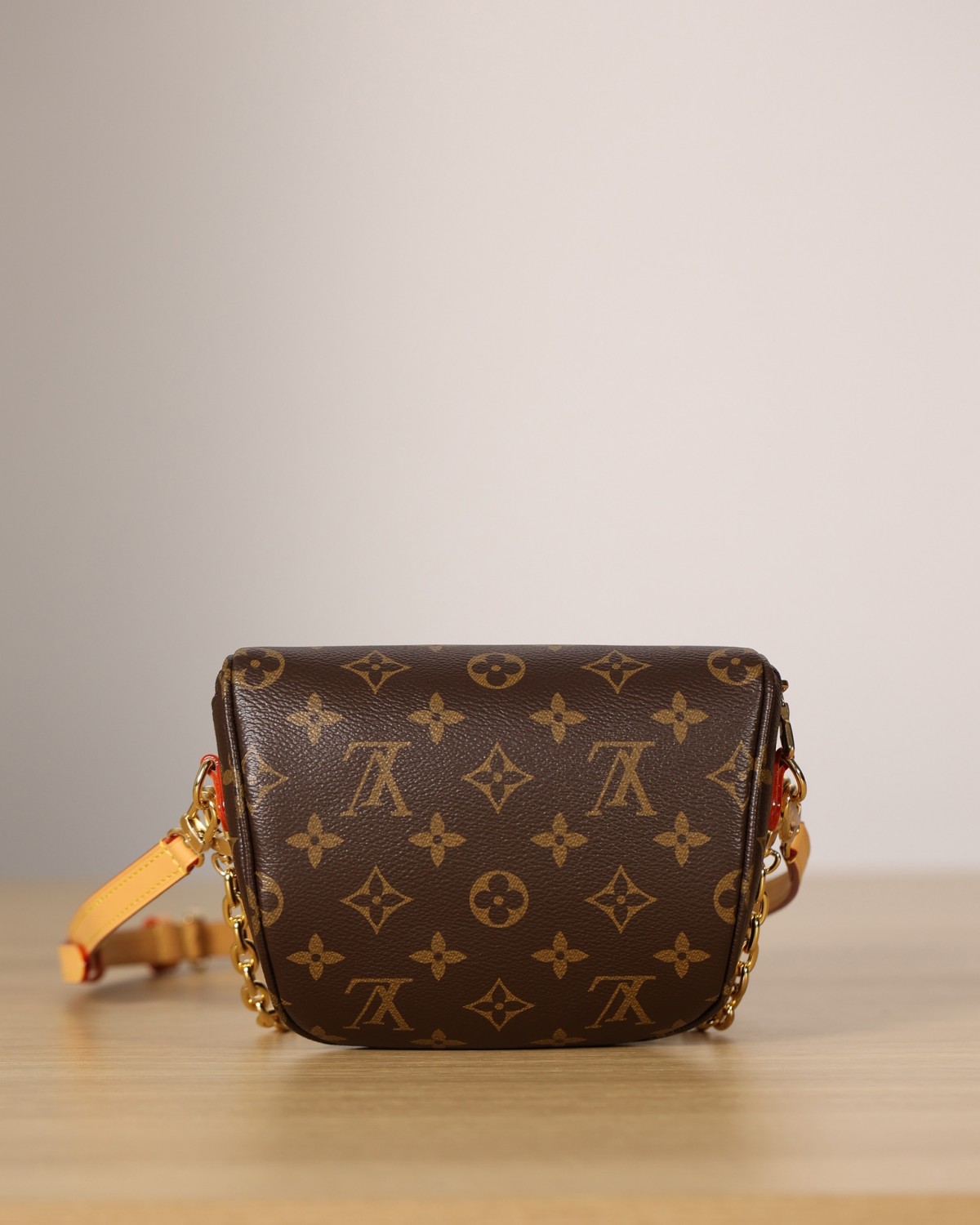 How great quality is a Shebag Mini Bumbag？（2023 Week 38）-En İyi Kalite Sahte Louis Vuitton Çanta Online Mağazası, Çoğaltma tasarımcı çanta ru