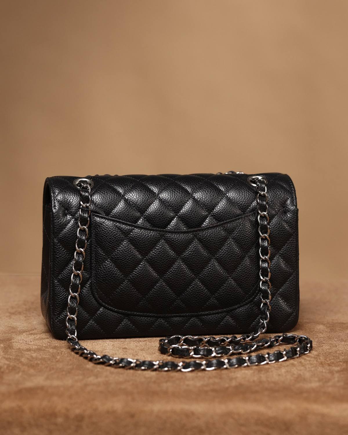 How good quality is a Shebag Chanel CF small 23cm bag? (2023 updated)-Best Quality Fake designer Bag Review, Replica designer bag ru