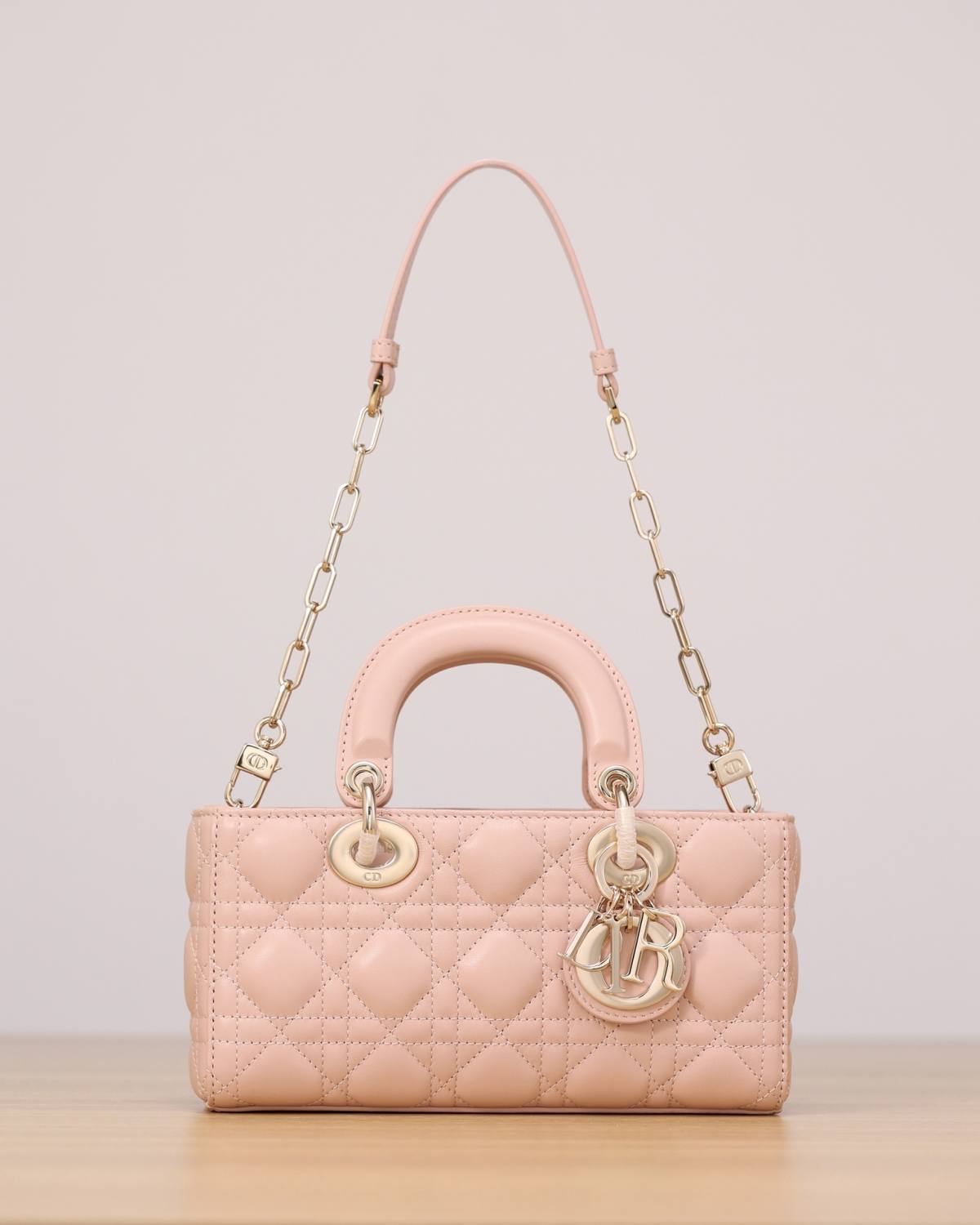 Shebag super replica Lady Dior D Joy pink bag review(2025 July updated)-Bedste kvalitet Fake Louis Vuitton Bag Online Store, Replica designer bag ru