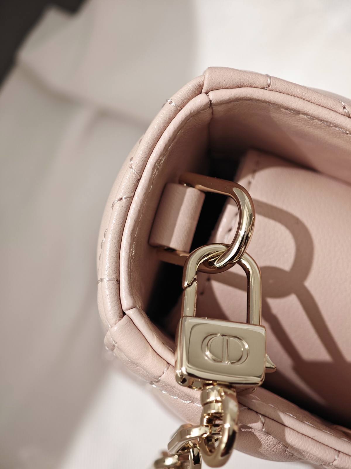 Shebag super replica Lady Dior D Joy pink bag review(2025 July updated)-Bedste kvalitet Fake Louis Vuitton Bag Online Store, Replica designer bag ru
